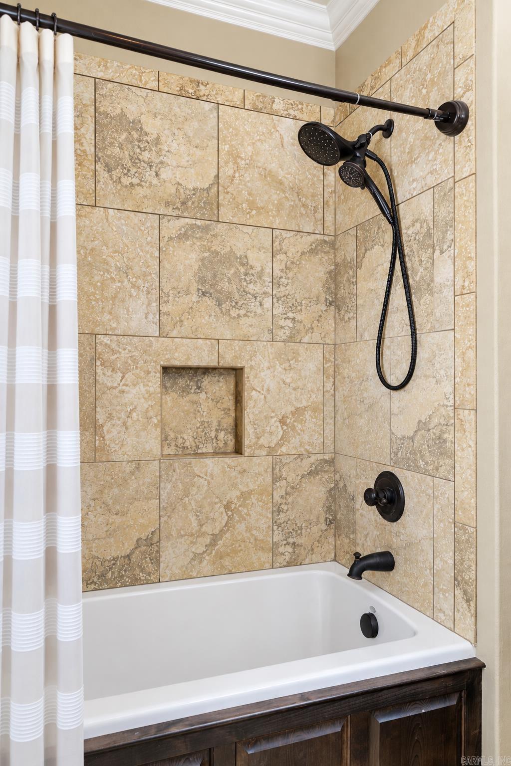 12 Oviedo Way Hot Springs Village, AR 71909