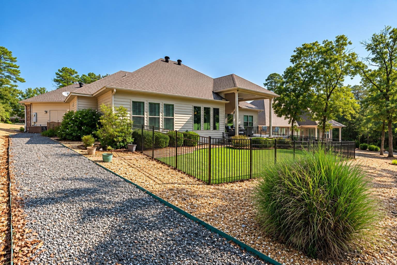 12 Oviedo Way Hot Springs Village, AR 71909