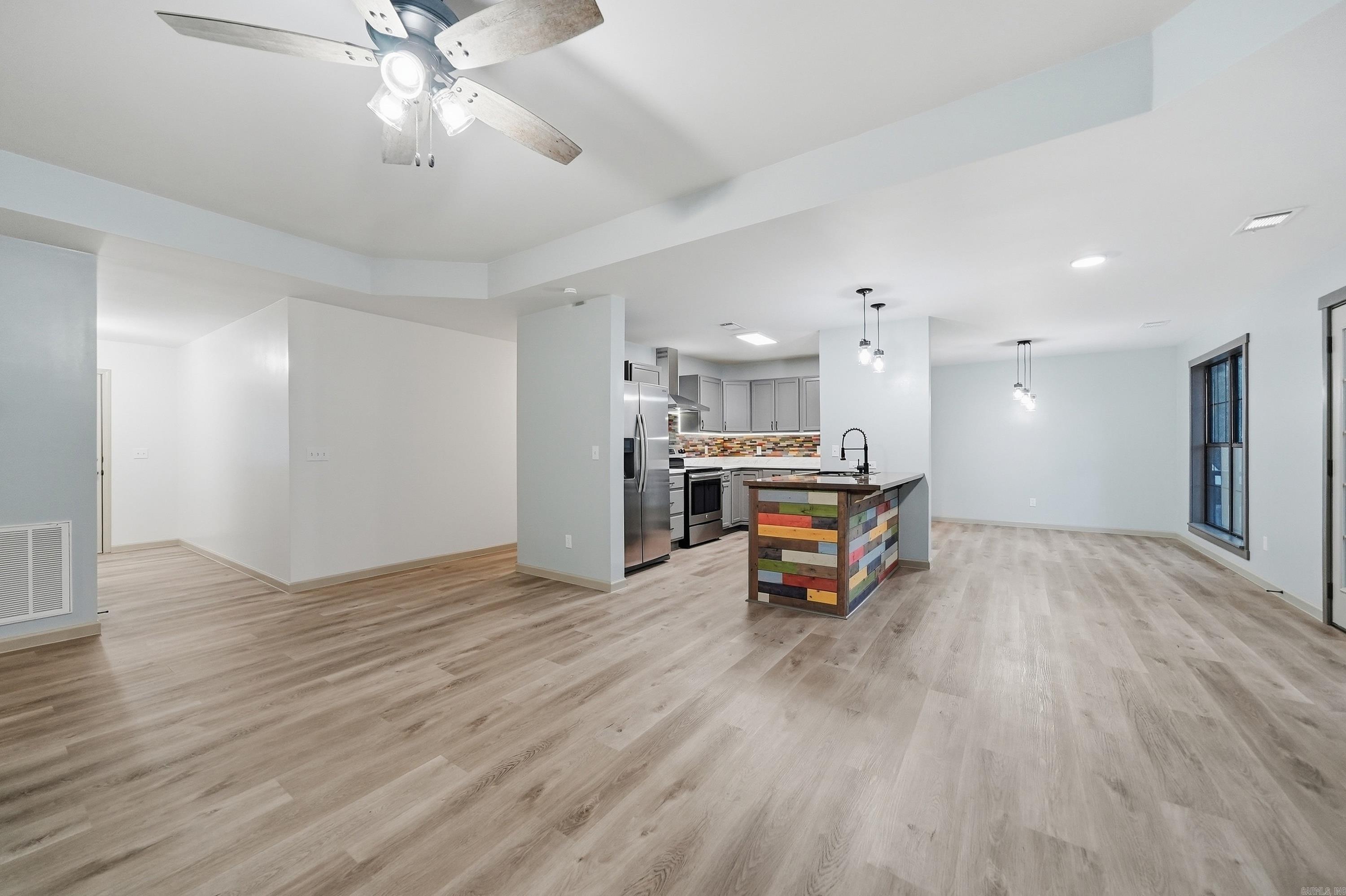 29 High Timber Dr  Maumelle, AR