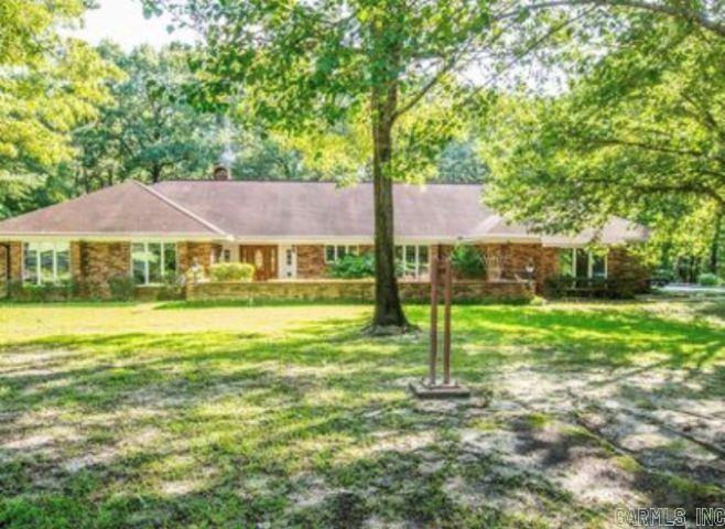 155  Ferrand Ln  El Dorado, AR