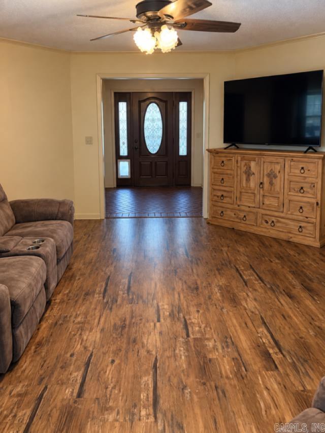 155 Ferrand Ln  El Dorado, AR