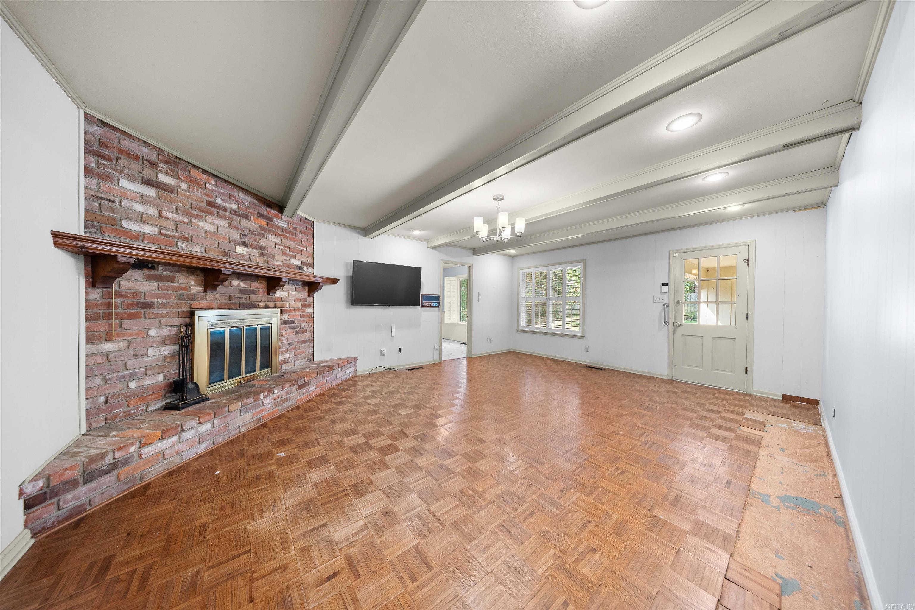 2013 Clapboard Hill Rd Little Rock, AR 72227