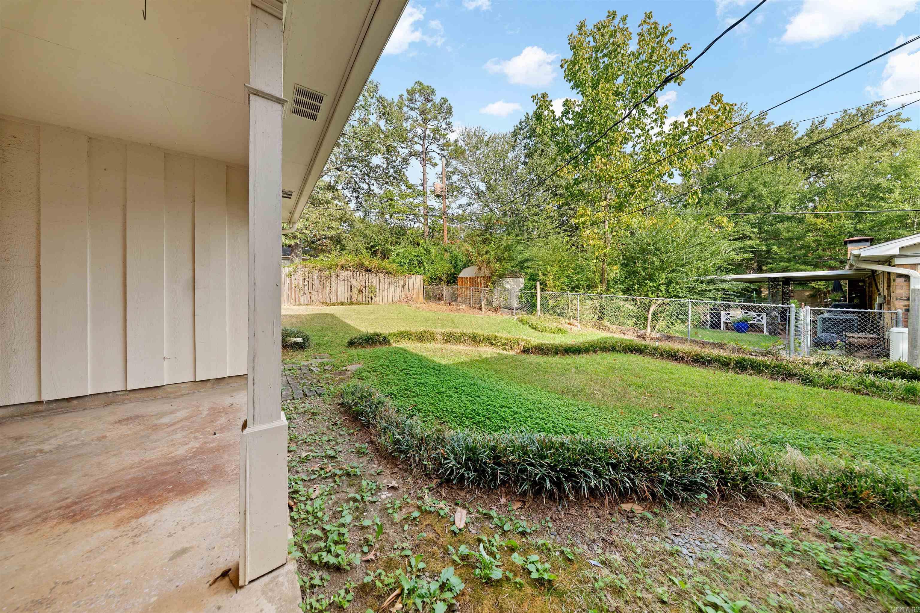 2013 Clapboard Hill Rd Little Rock, AR 72227
