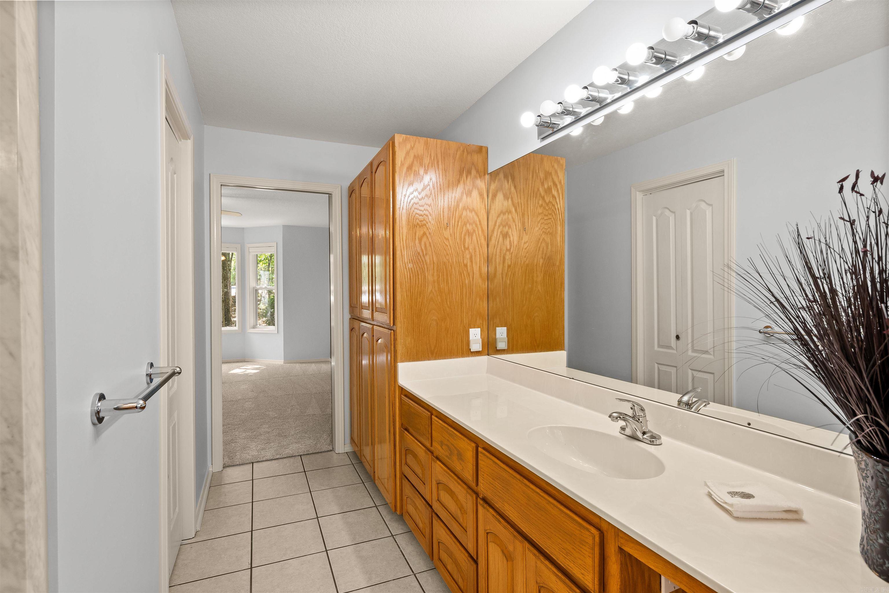 56 San Pablo Way  Hot Springs Village, AR