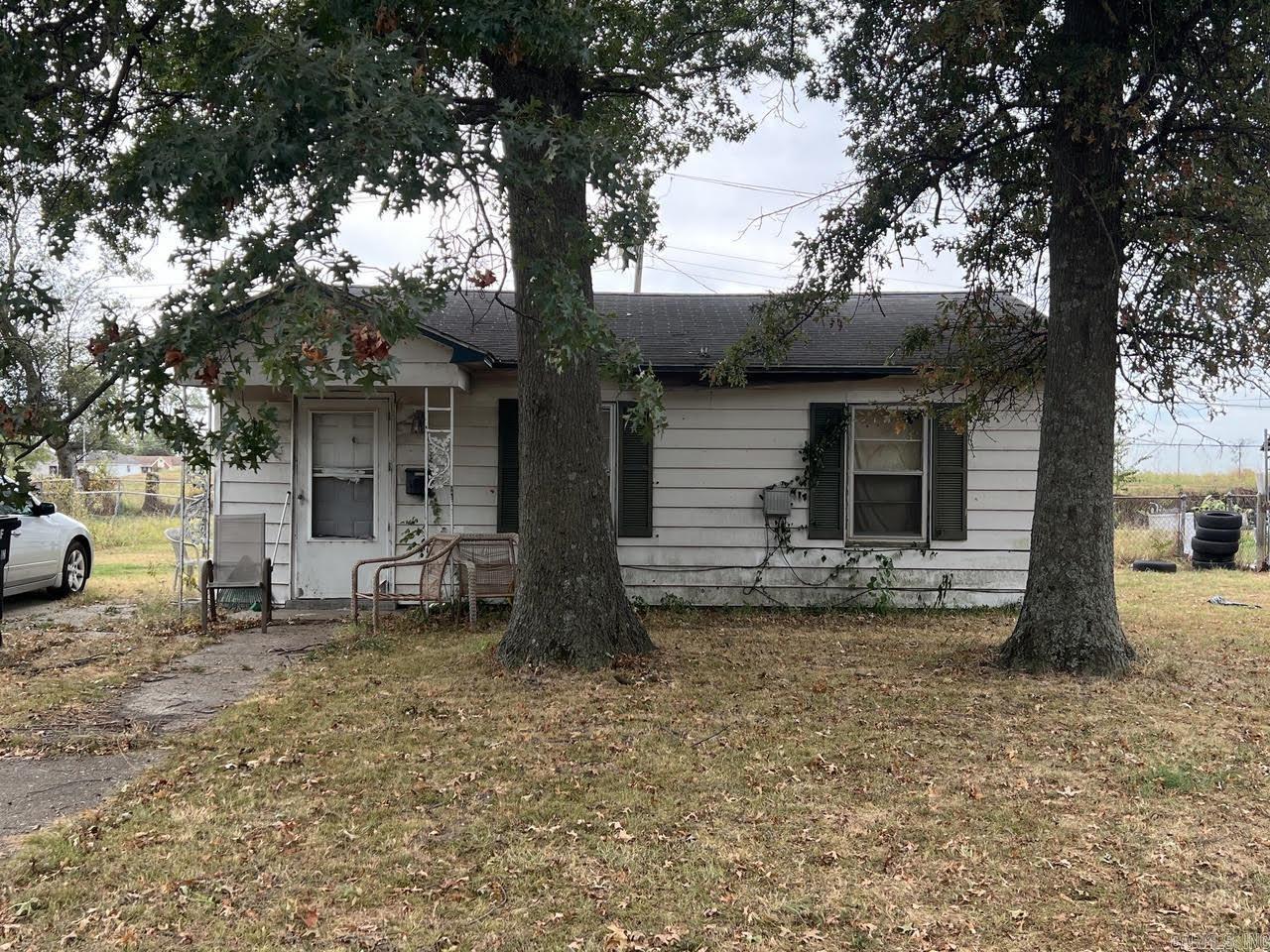 901  Mulberry  Trumann, AR