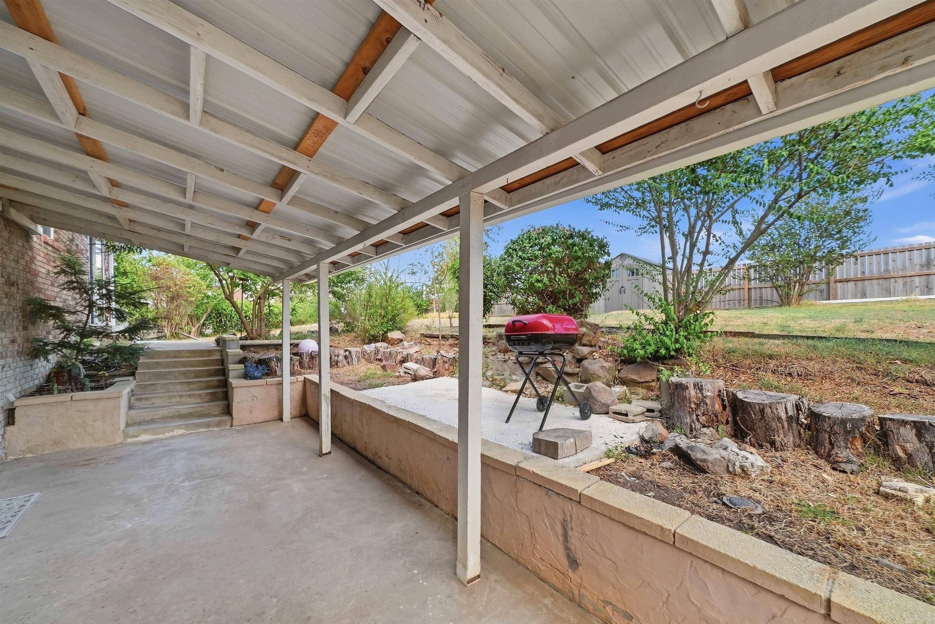 1121 Briar Creek  Little Rock, AR
