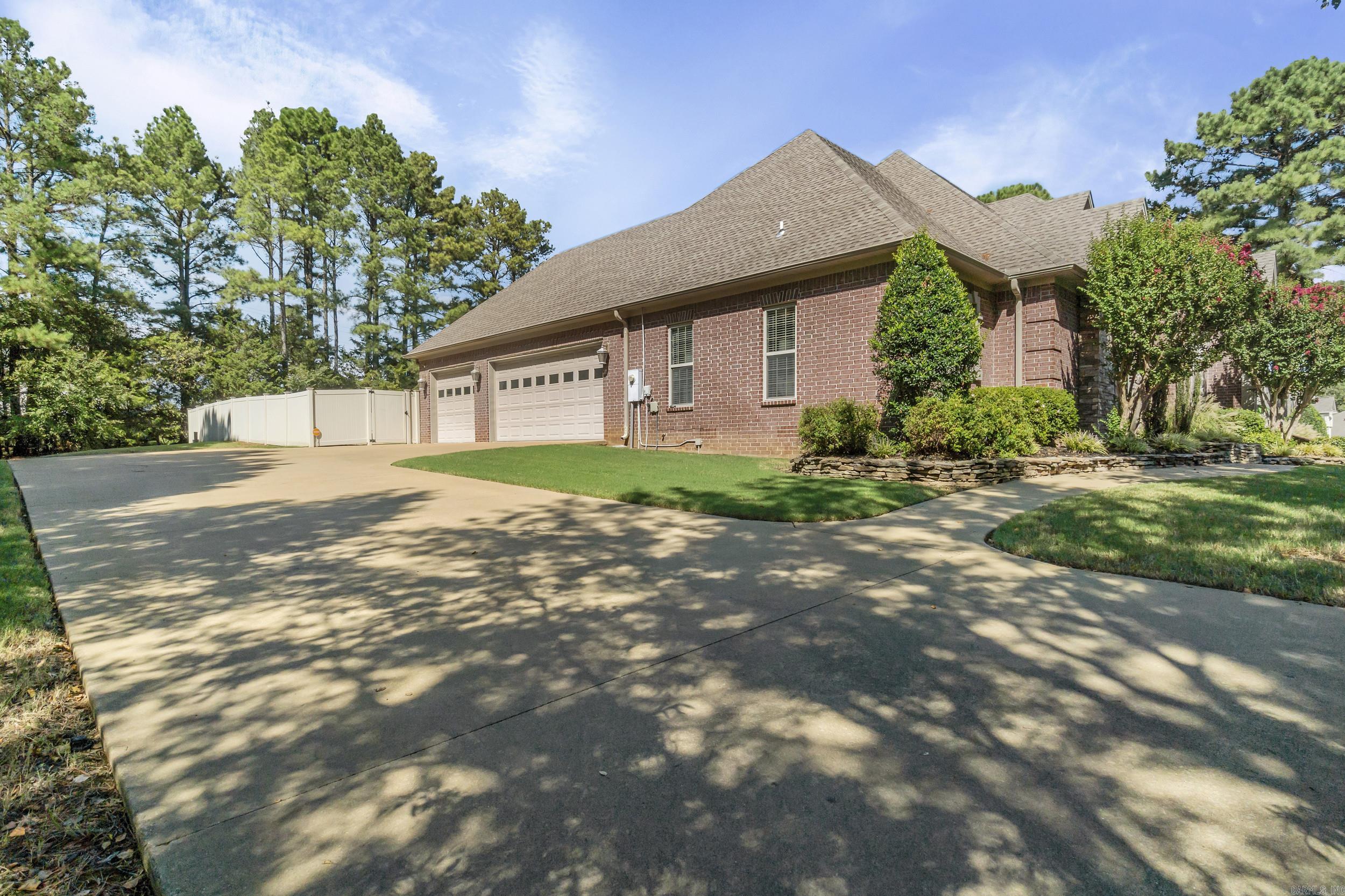 110 Grayson Cove Searcy, AR 72143