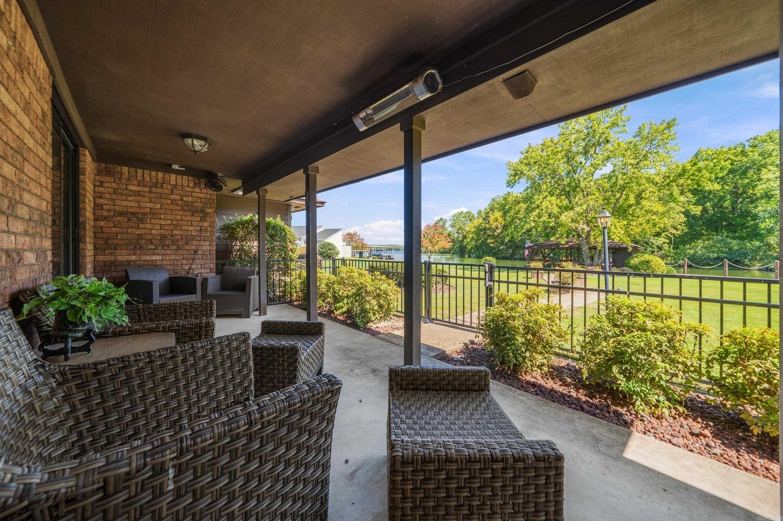 181 Tyler Cove Hot Springs, AR 71913