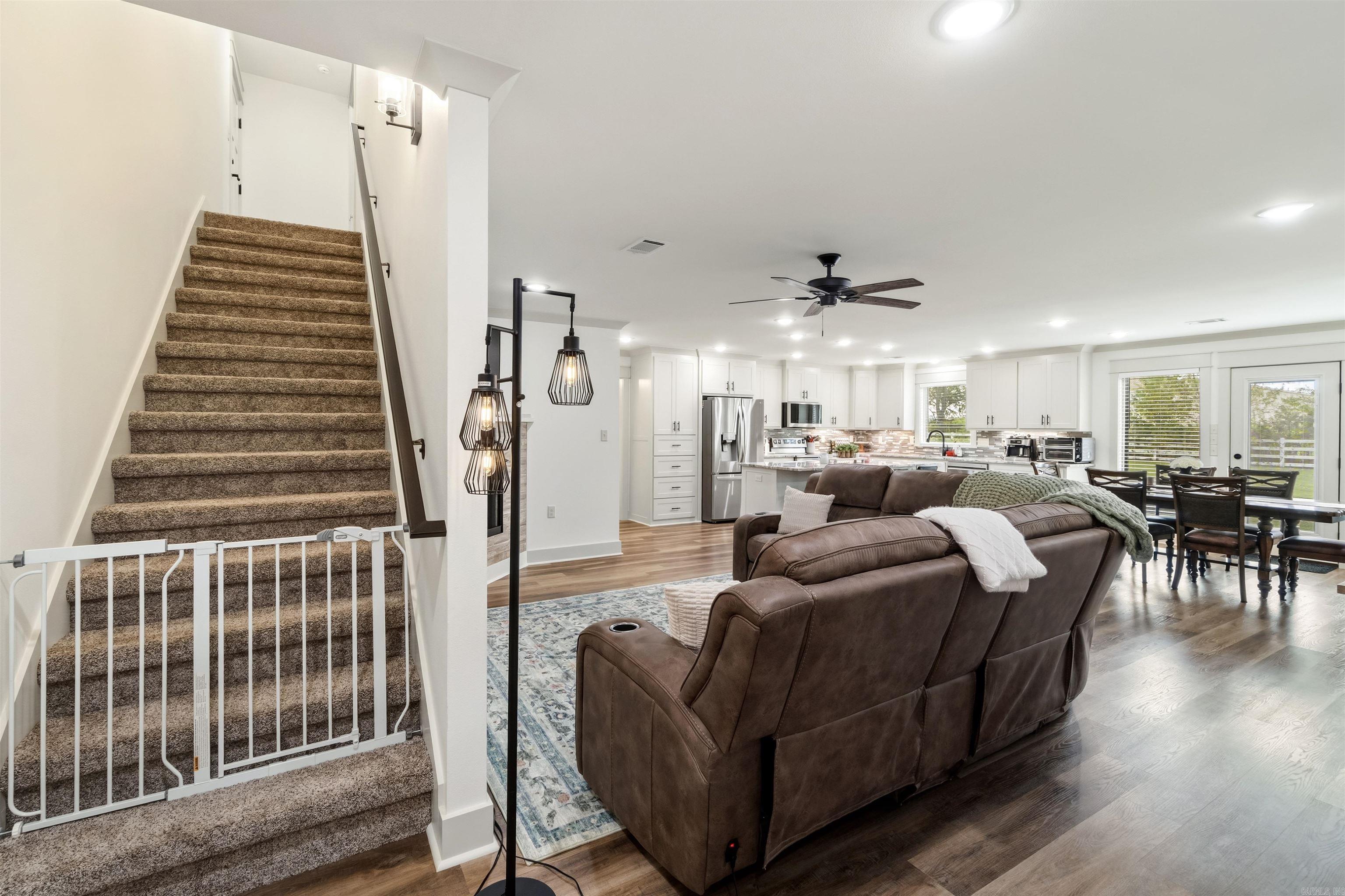 34 Thoroughbred Drive Vilonia, AR 72173