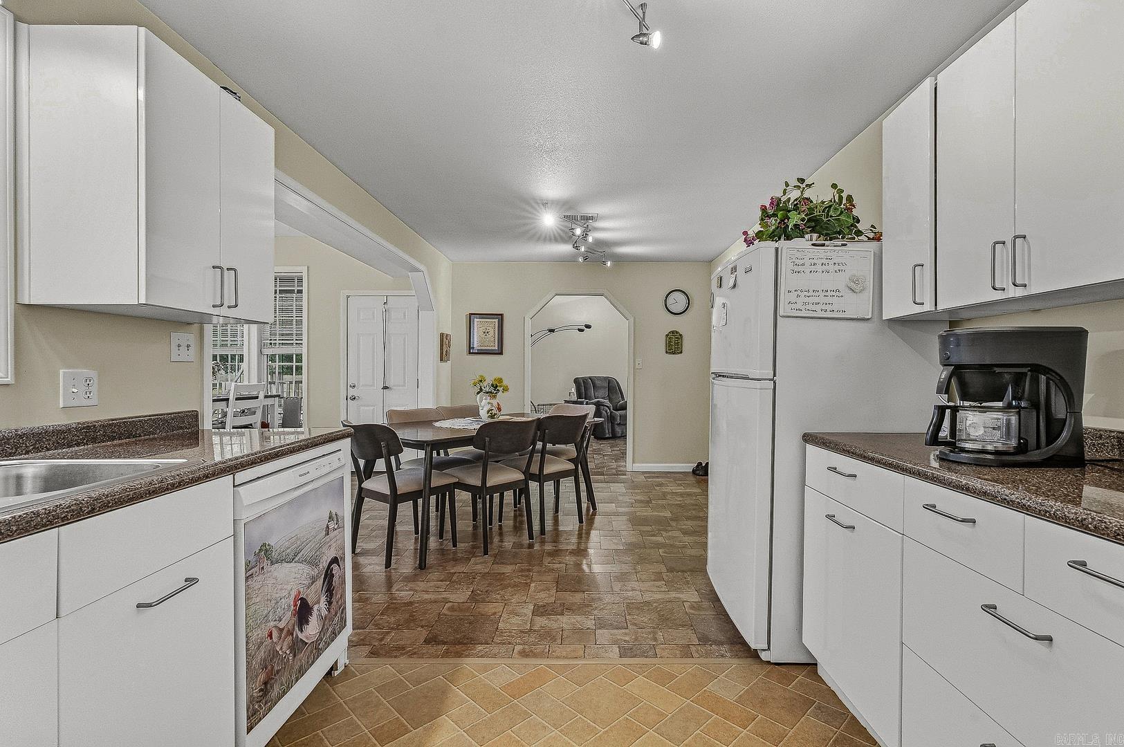 2102 Dana Marie  Paragould, AR