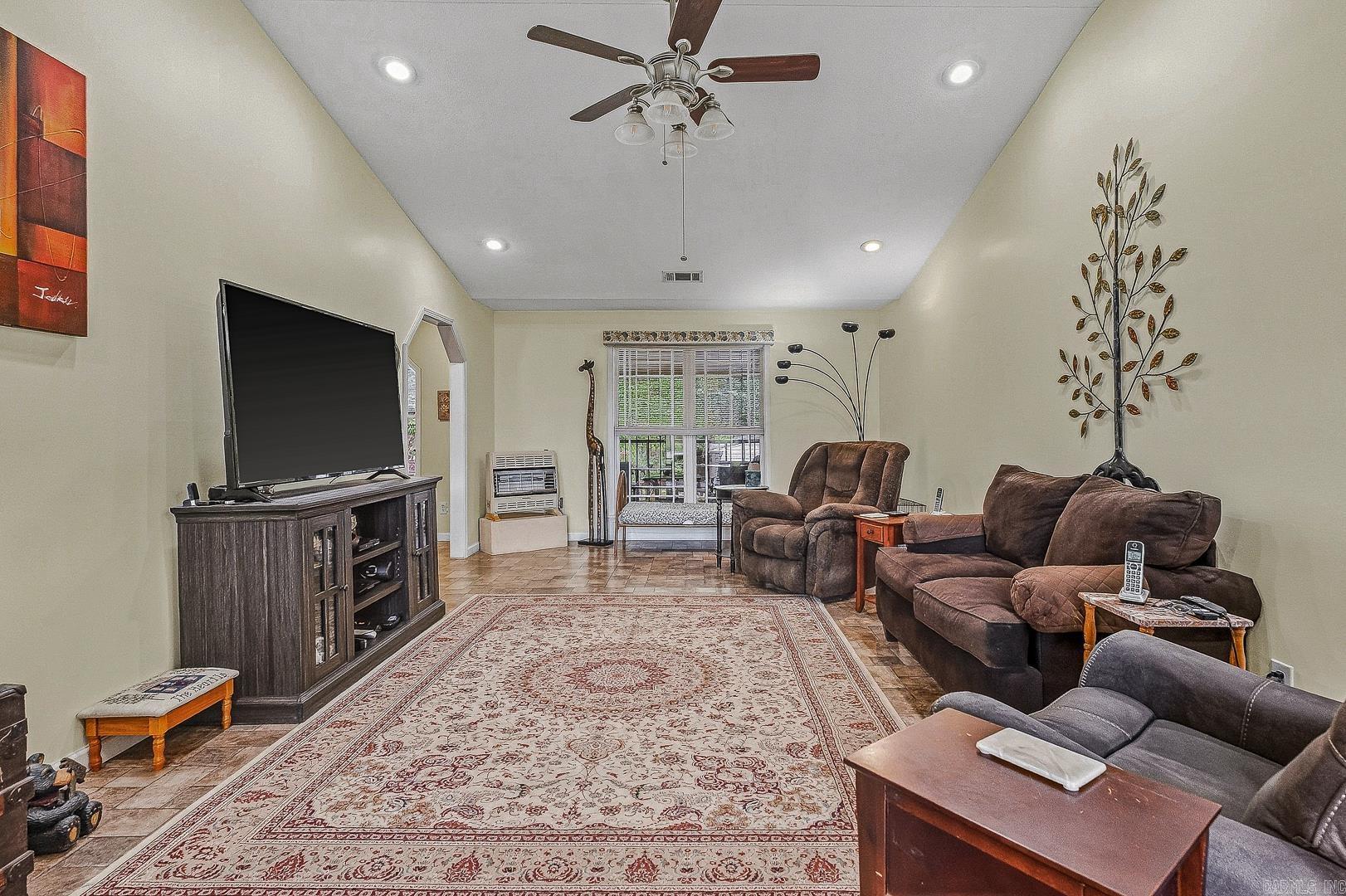 2102 Dana Marie  Paragould, AR