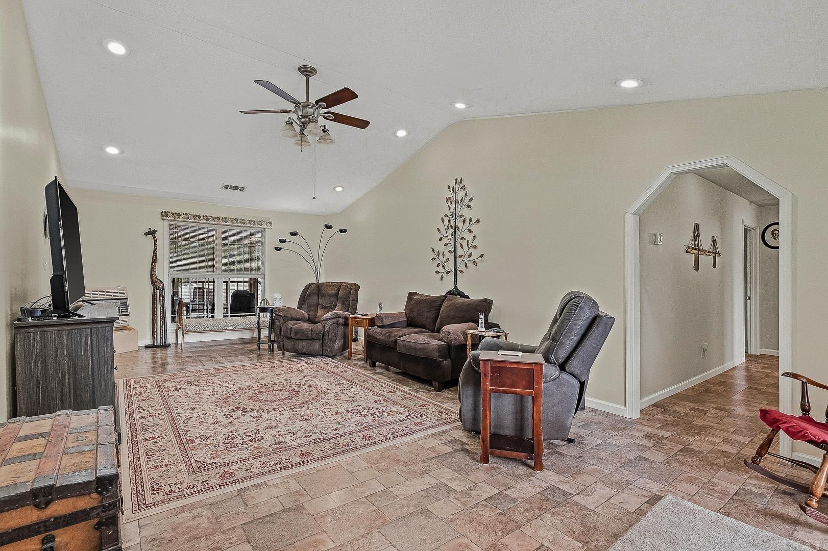 2102 Dana Marie  Paragould, AR