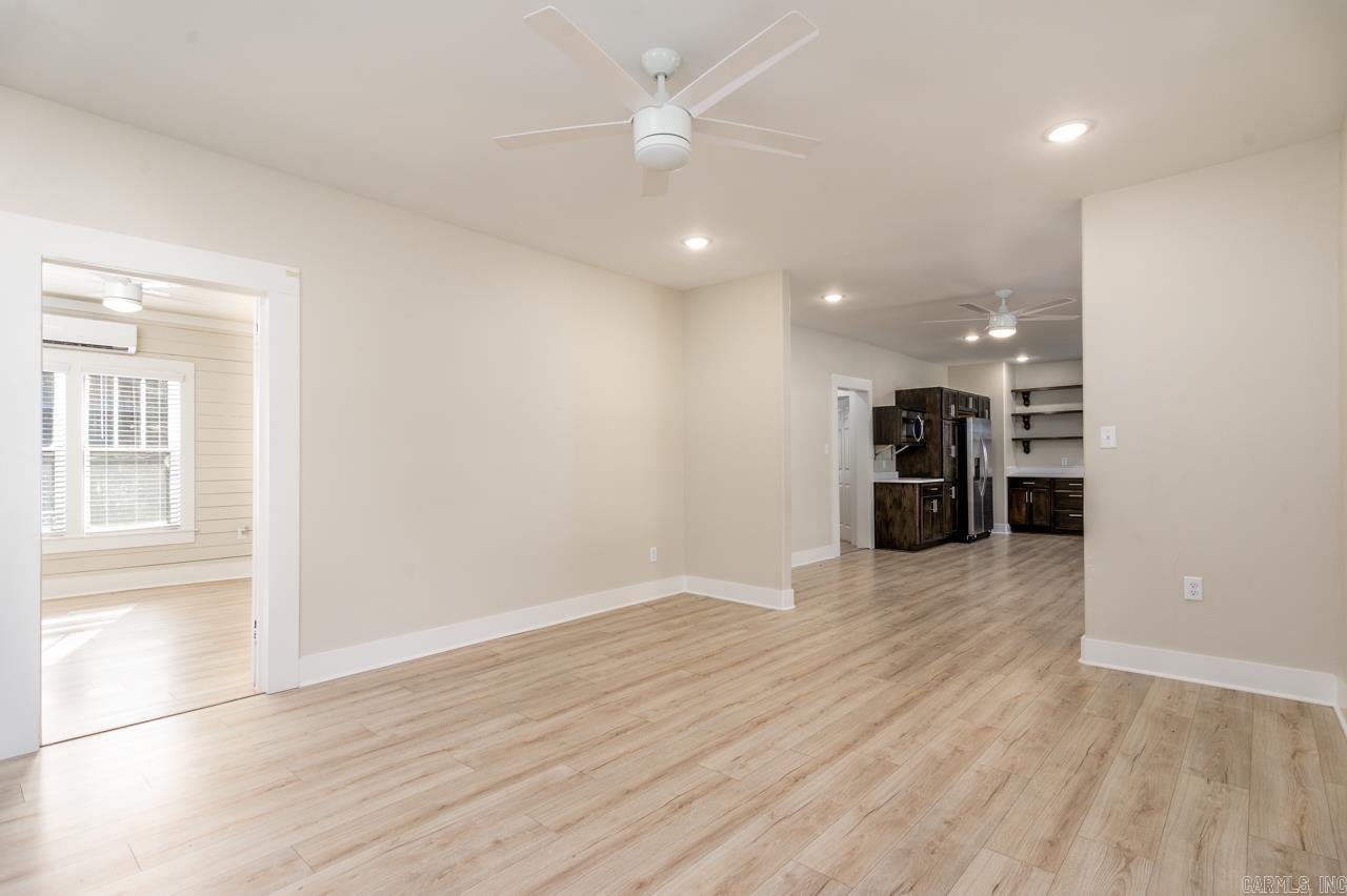 1855 A &B Robins  Conway, AR