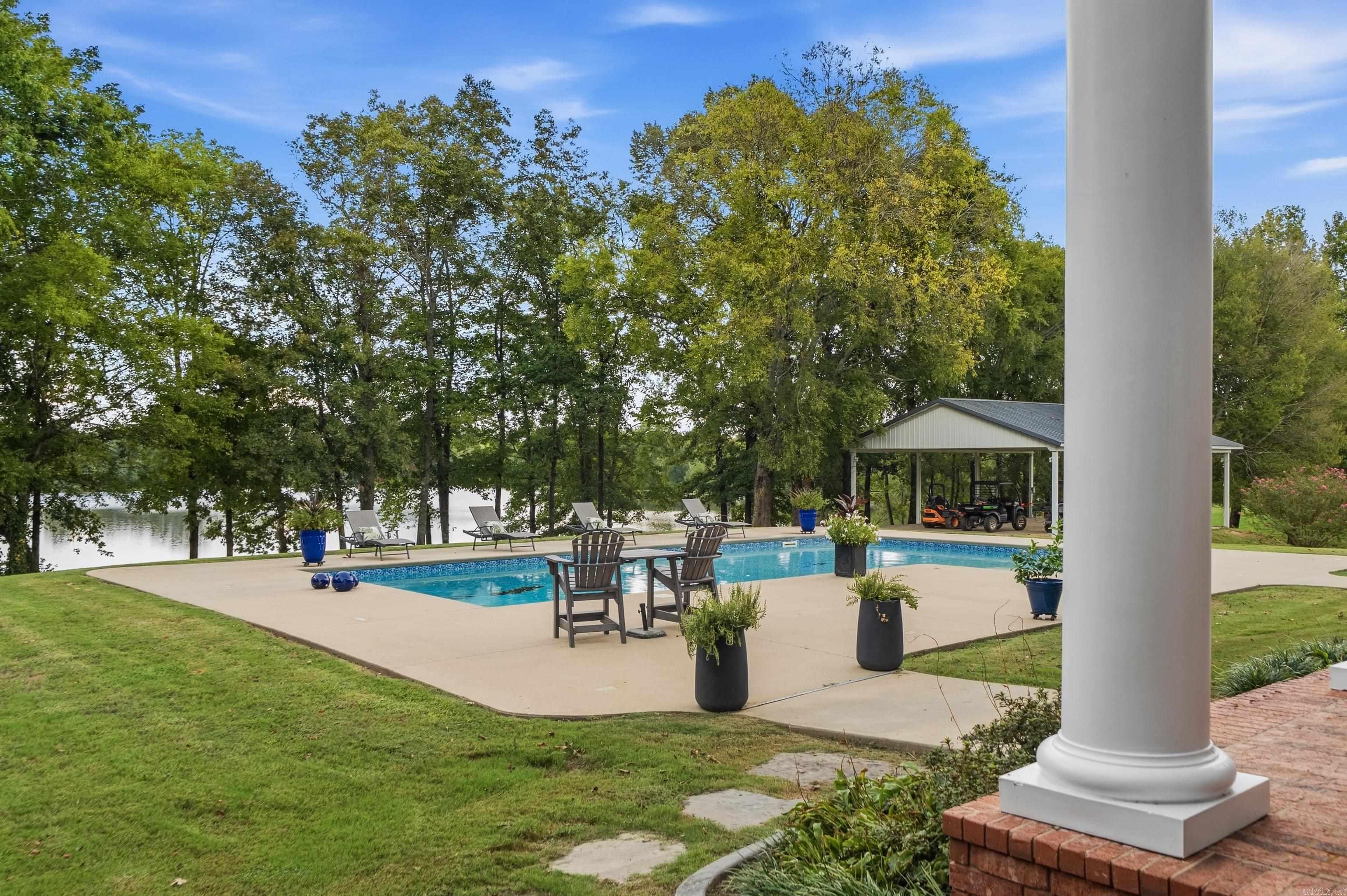 1090 Lookout Mountain Benton, AR 72019
