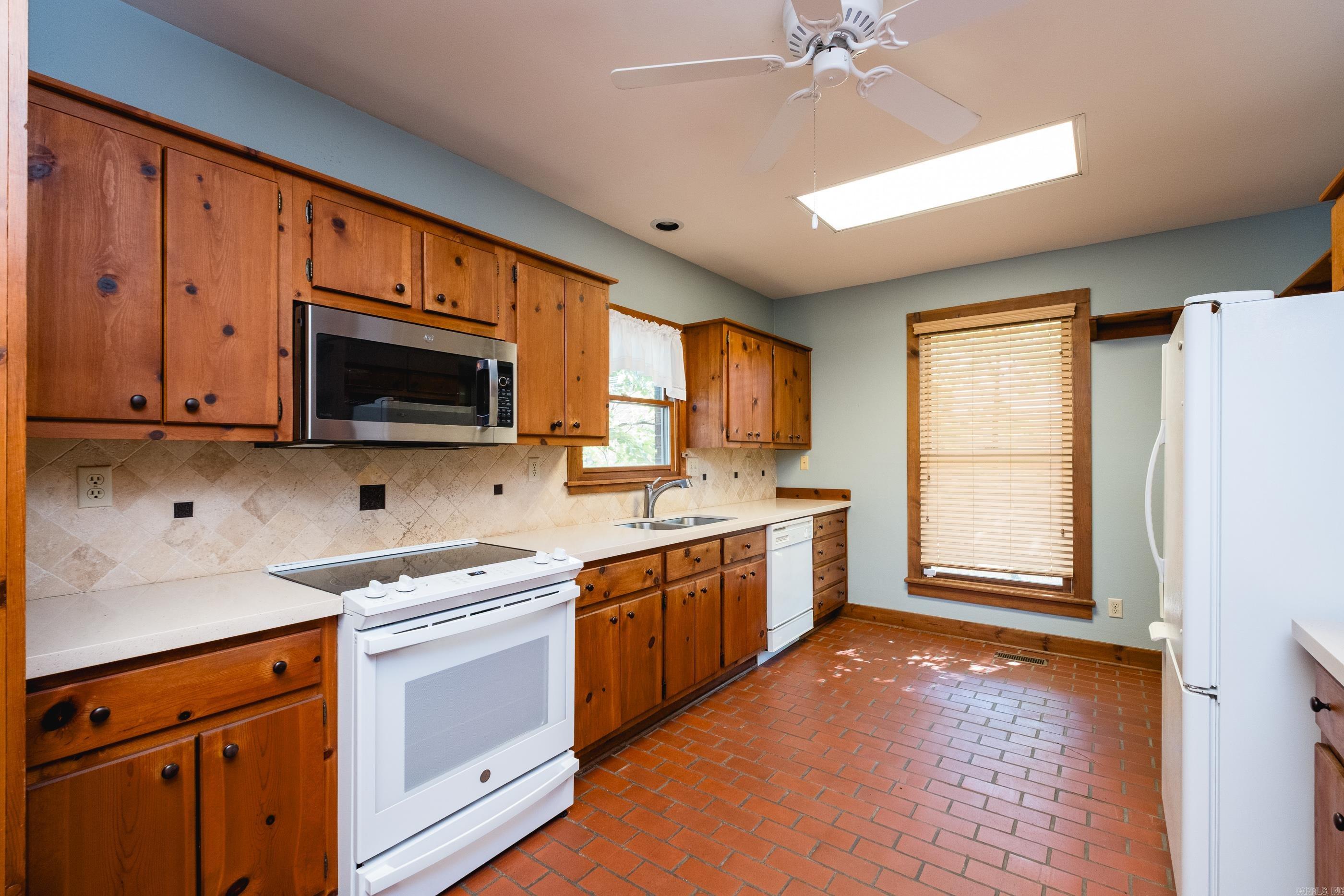 1204 North Point  North Little Rock, AR