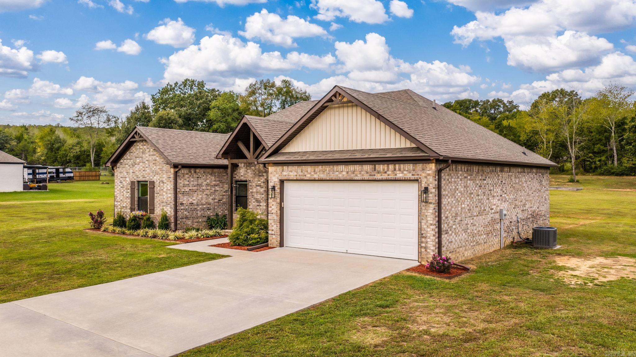 12 Otto Landing Dr  Greenbrier, AR