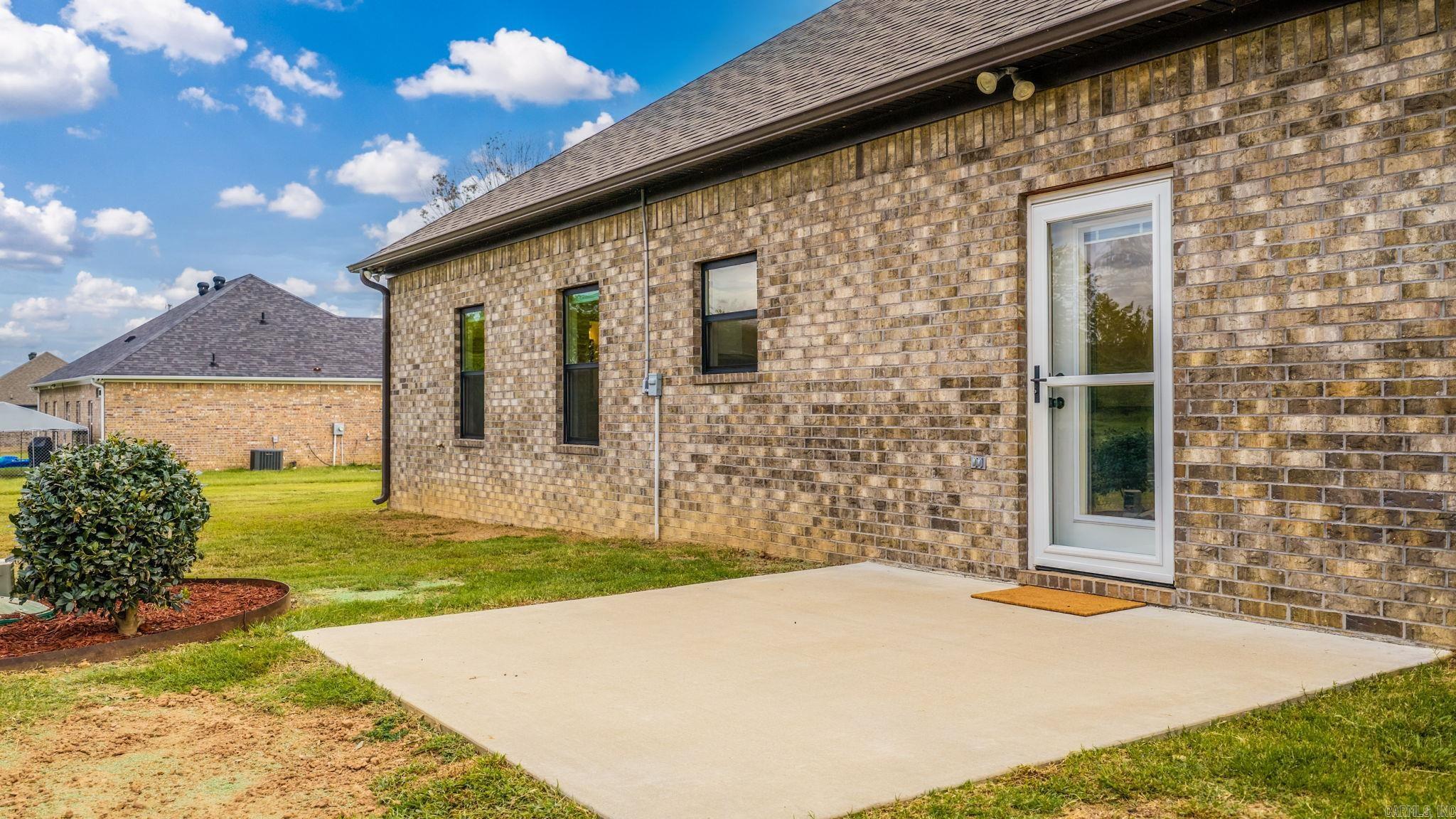 12 Otto Landing Dr  Greenbrier, AR