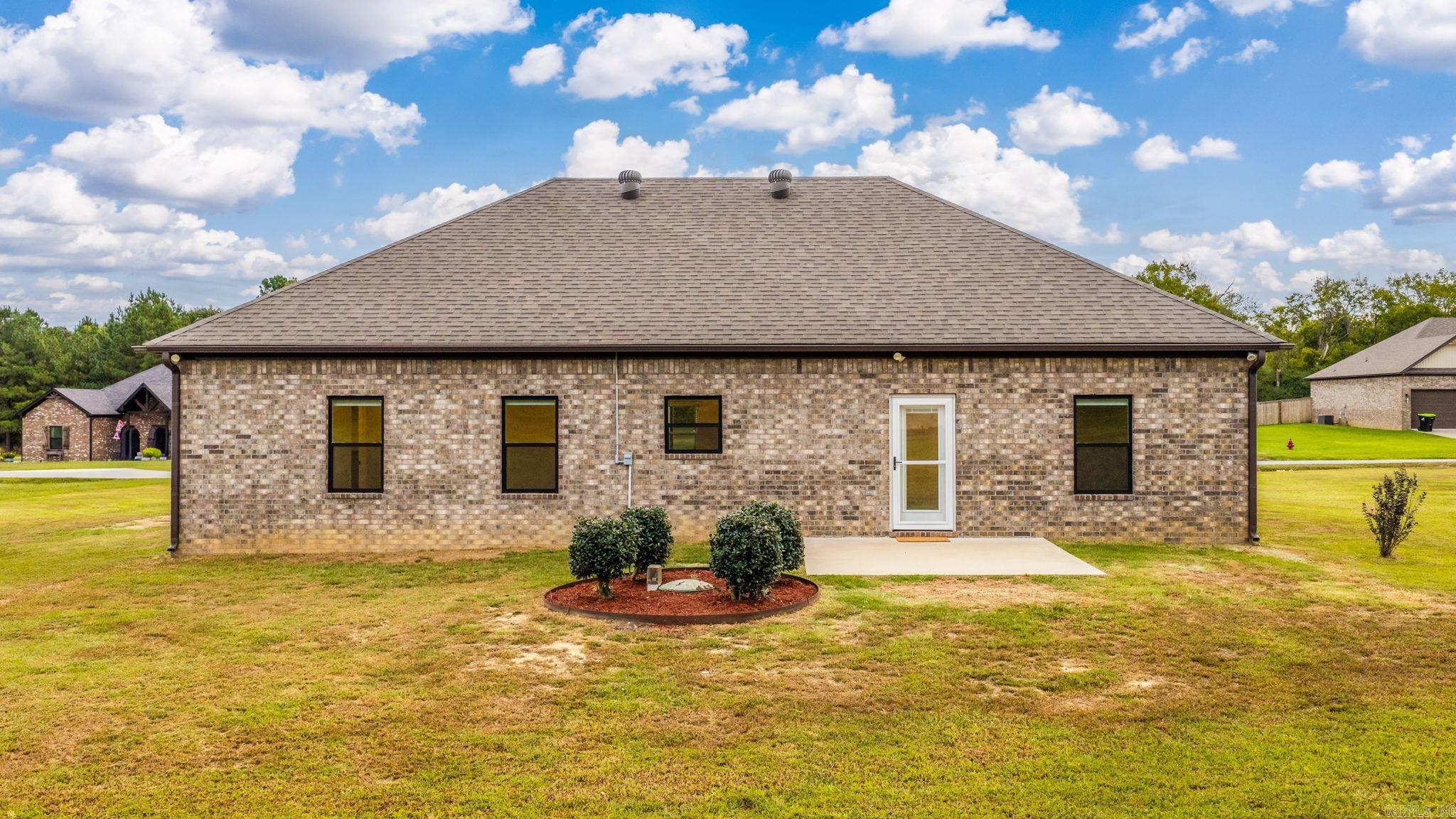 12 Otto Landing Dr  Greenbrier, AR