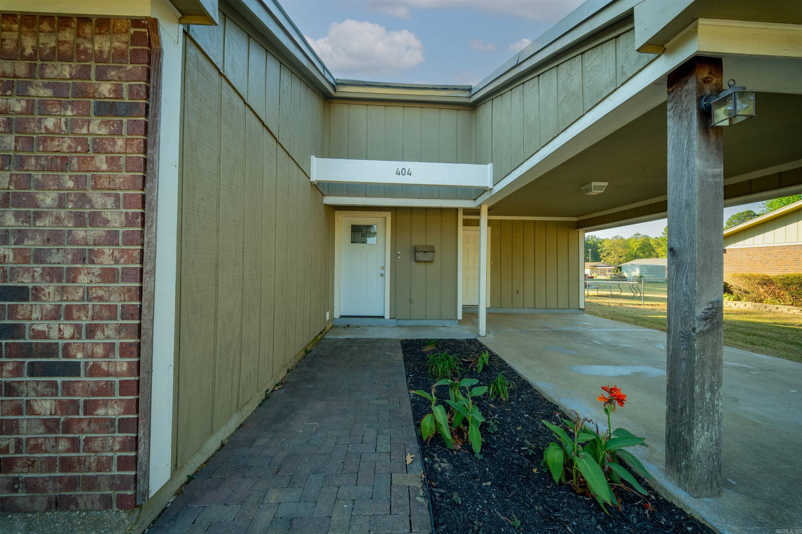 404 E INGRAM  E. Camden, AR