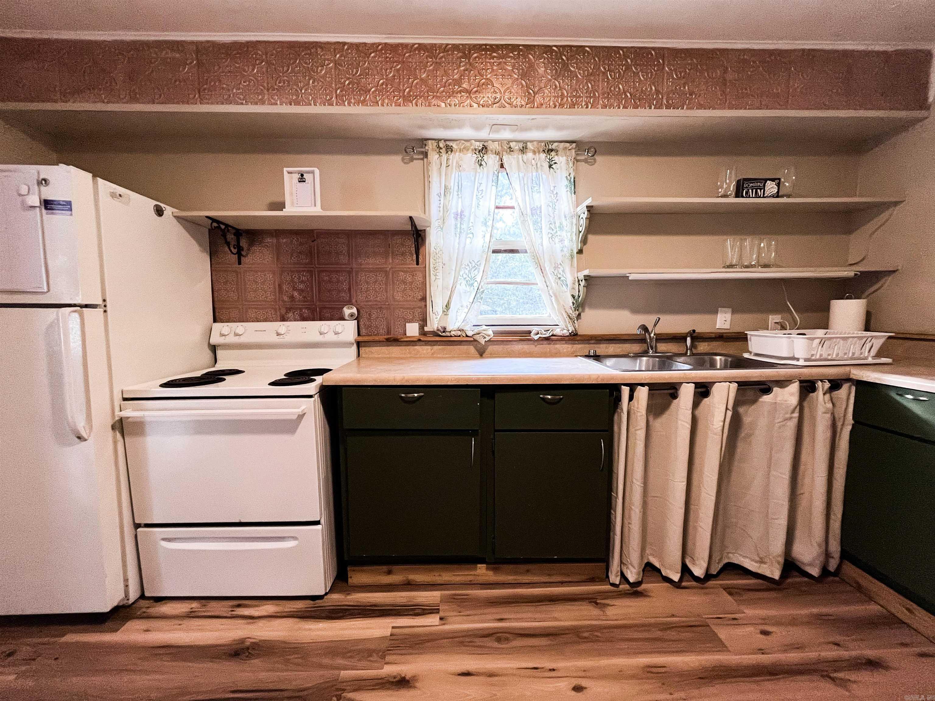 303 N 5th  Thayer, MO