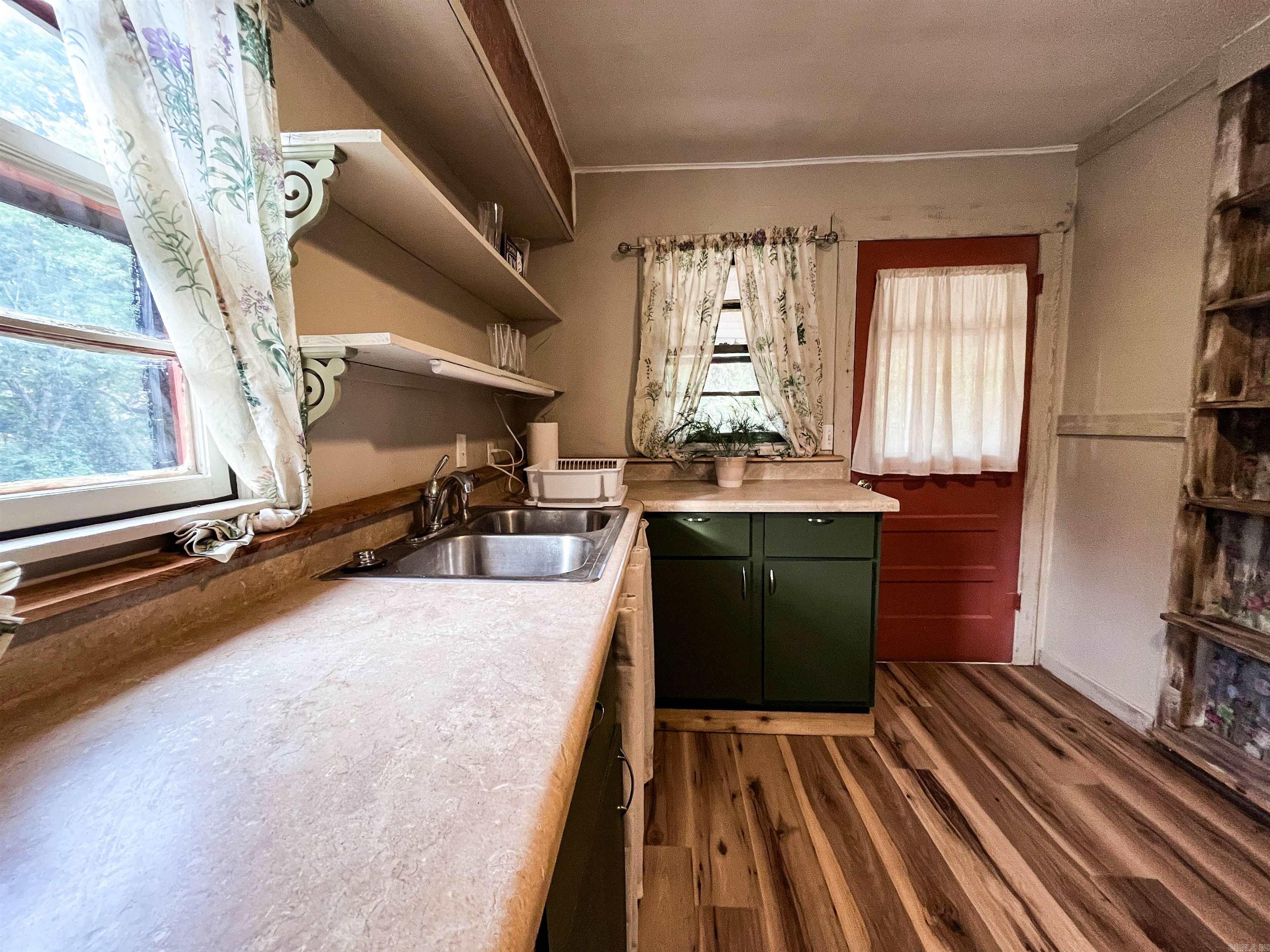 303 N 5th  Thayer, MO