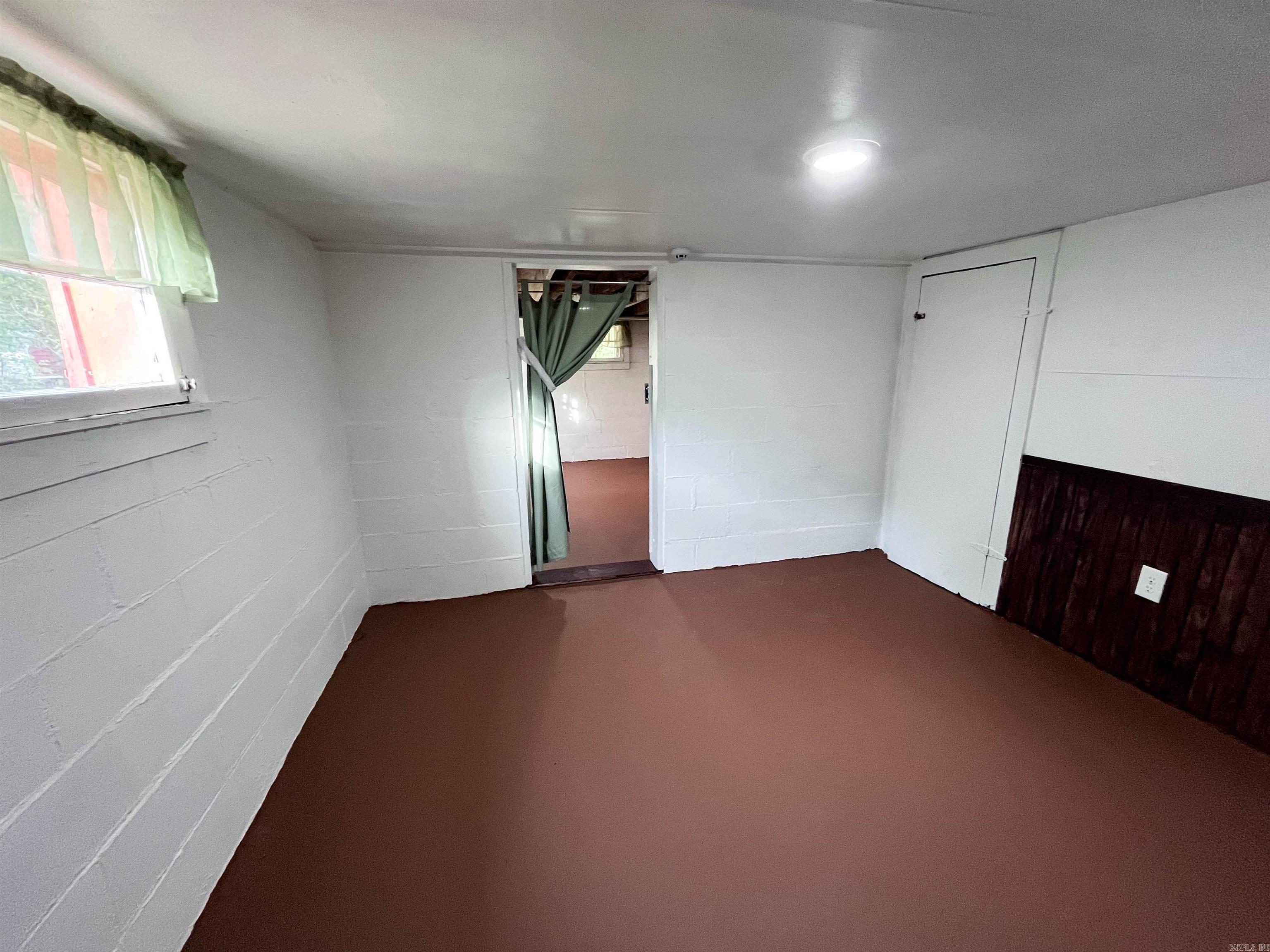 303 N 5th  Thayer, MO