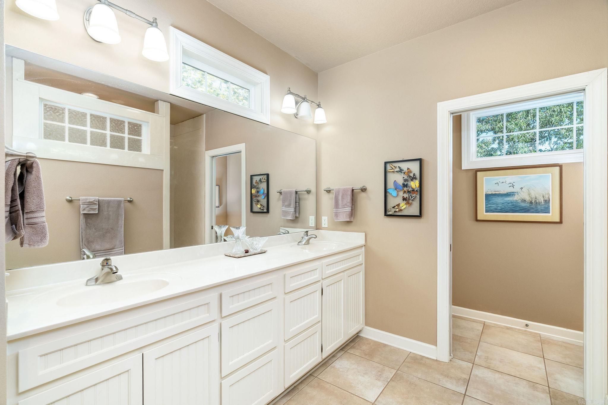 6 LUCIR LANE Hot Springs Village, AR 71909