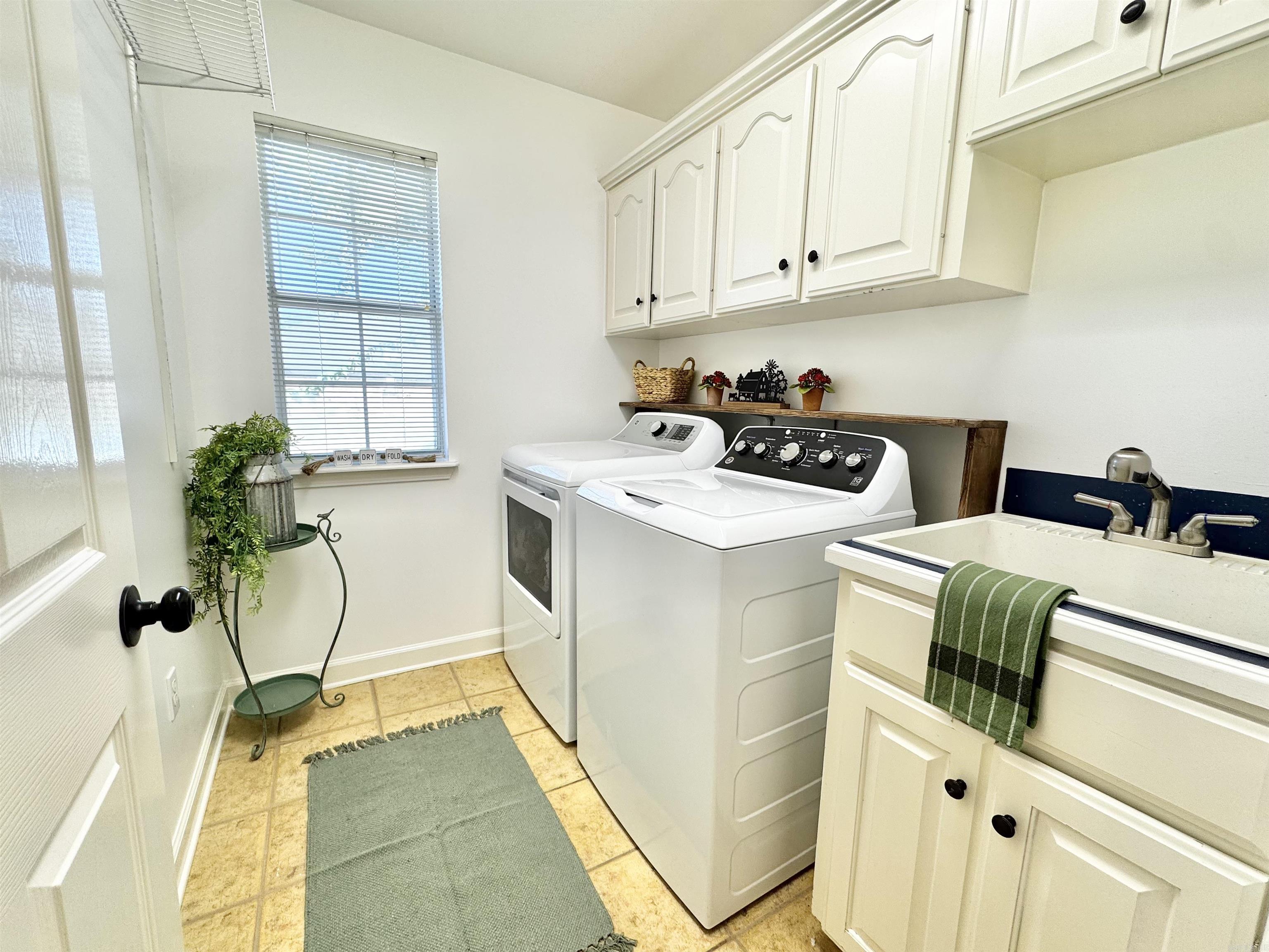 28 Weaver  Vilonia, AR