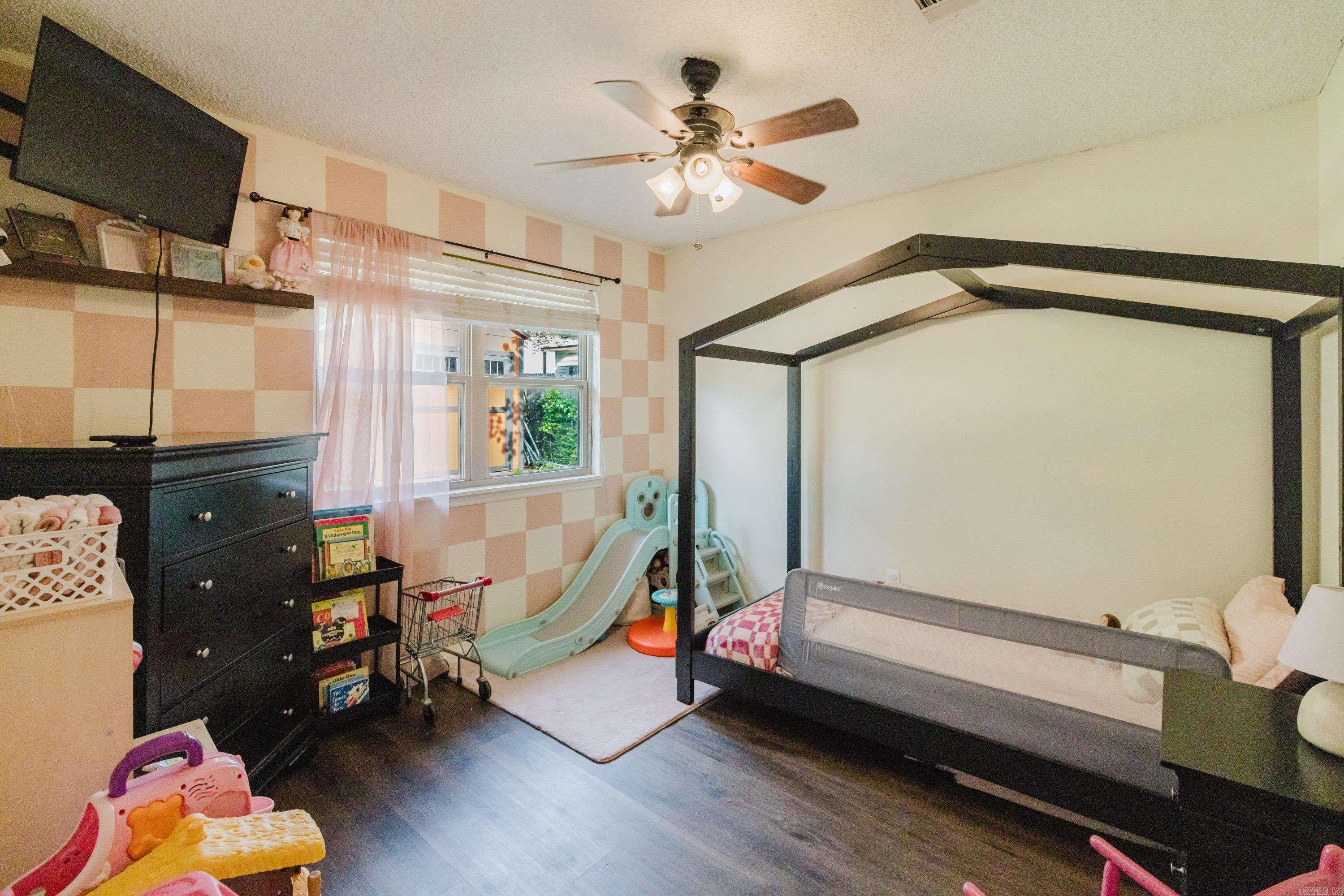 2322 wright  Benton, AR