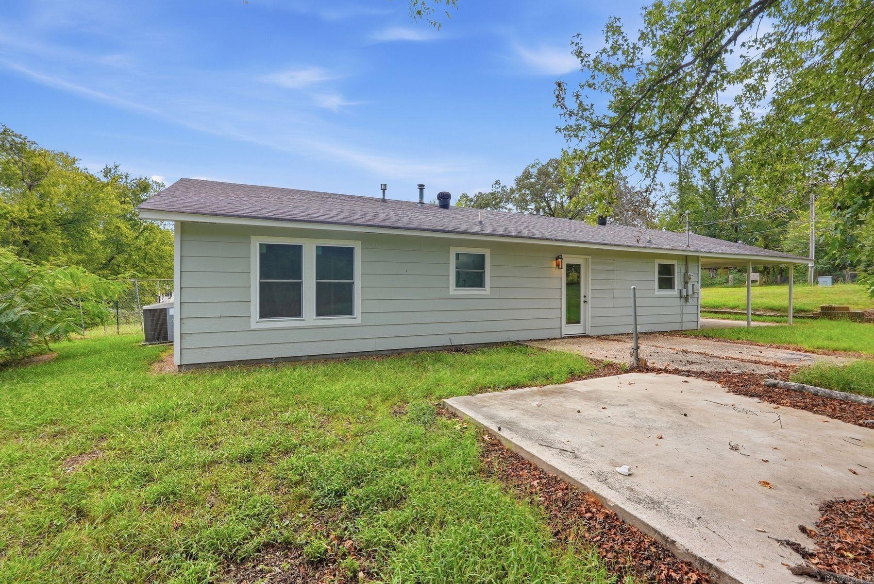 1424 Lockhart Street  Benton, AR
