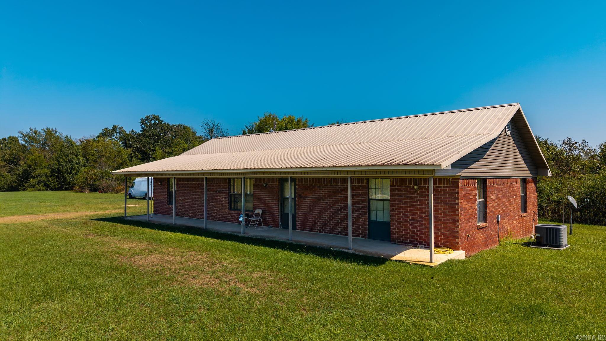 250 Bluegrass Rd — photo 3