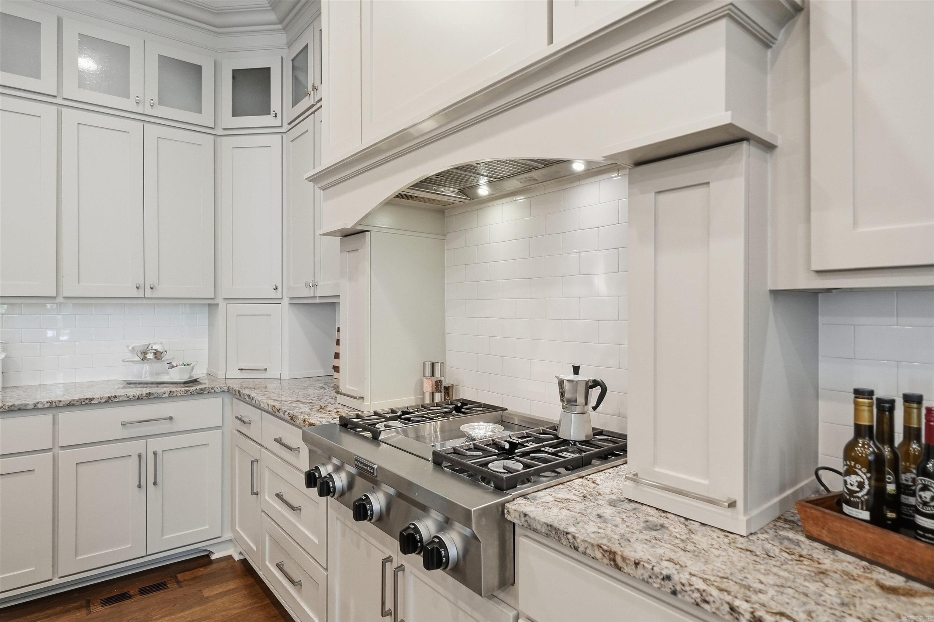 28 Accadia Court Little Rock, AR 72223