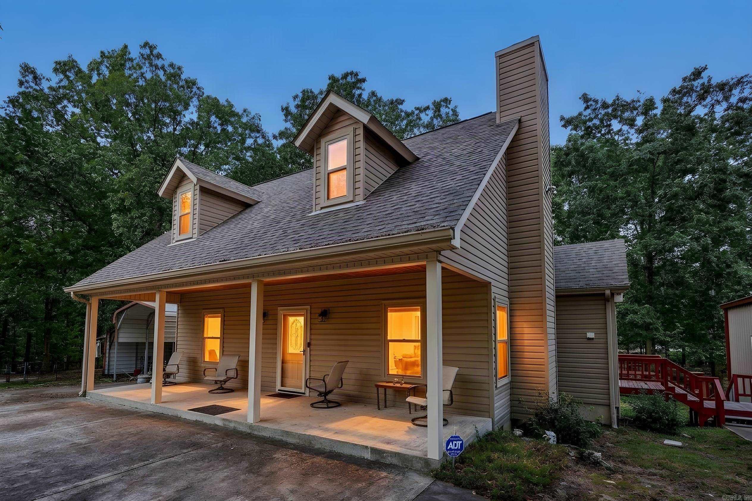 56 Oakwood Road Mount Ida, AR 71957
