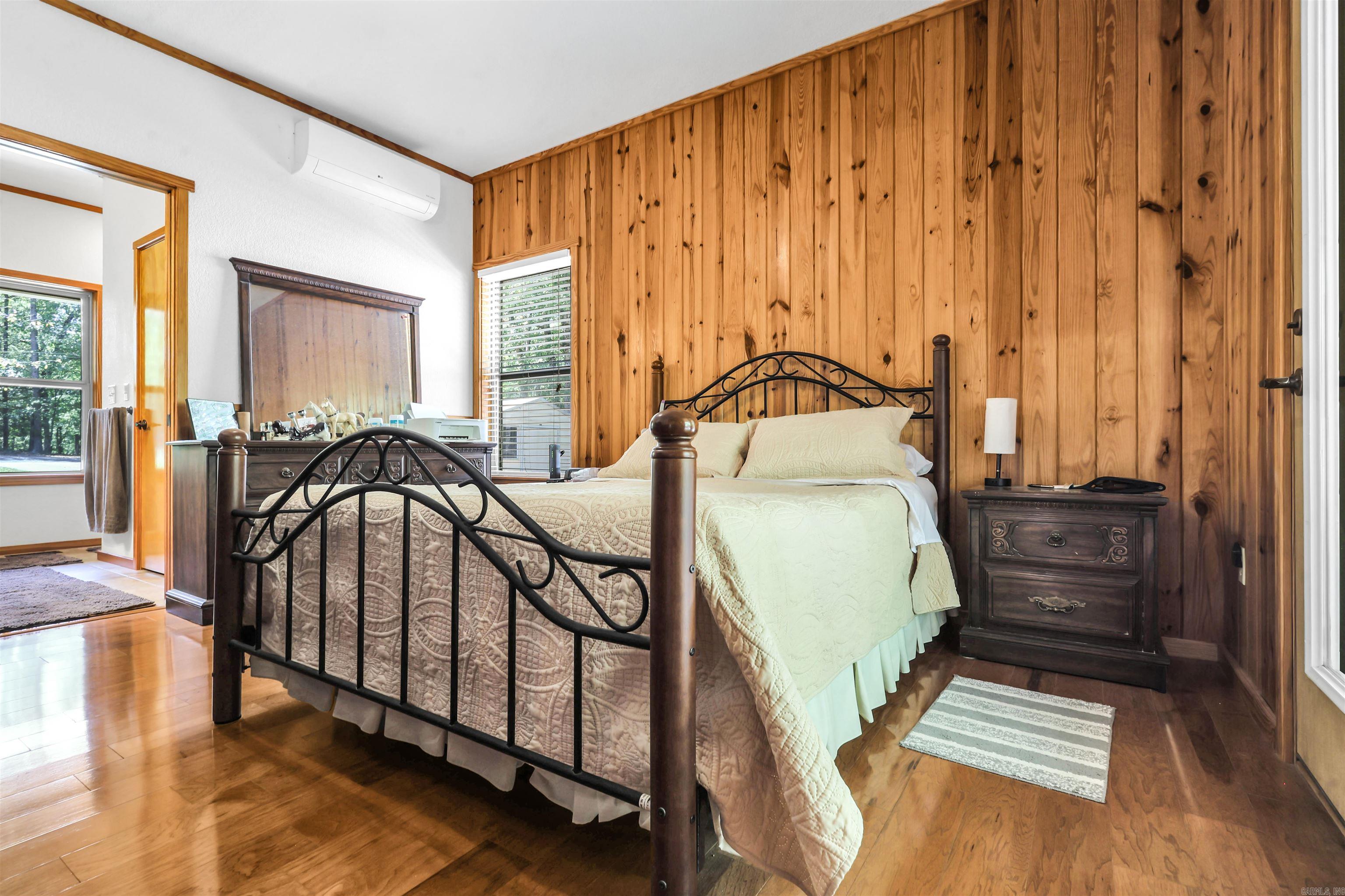 56 Oakwood Road Mount Ida, AR 71957