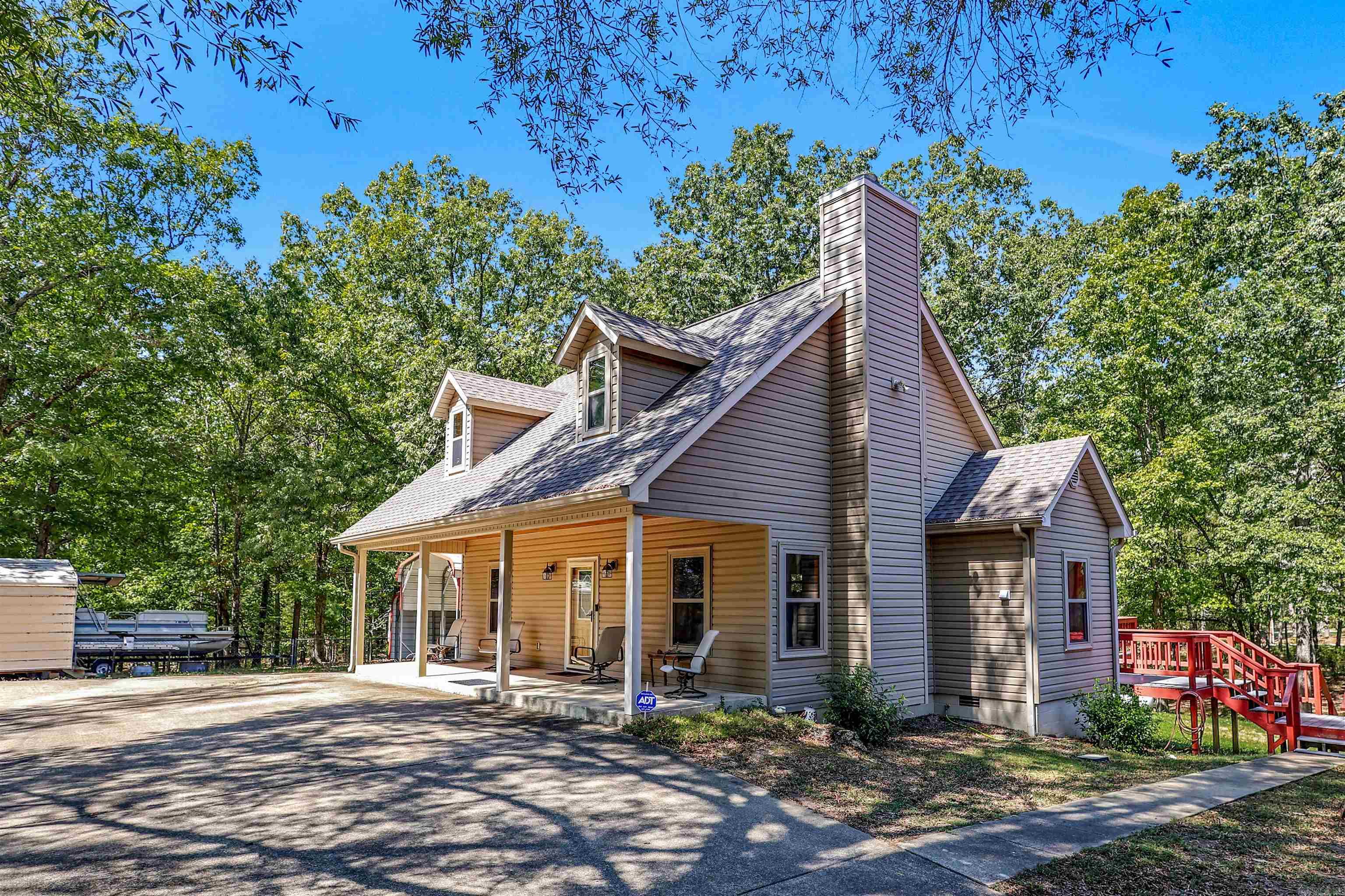 56 Oakwood Road Mount Ida, AR 71957