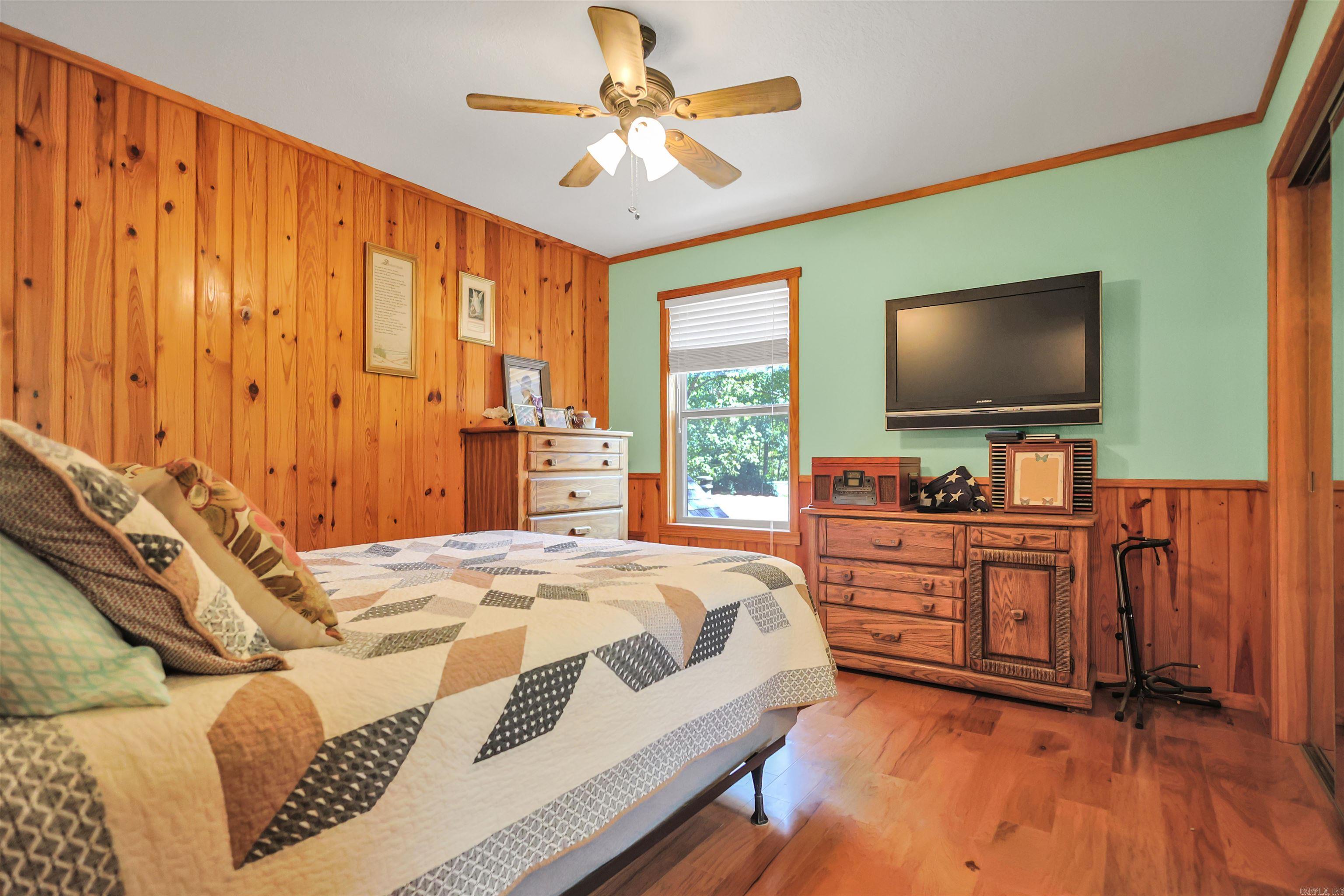 56 Oakwood Road Mount Ida, AR 71957