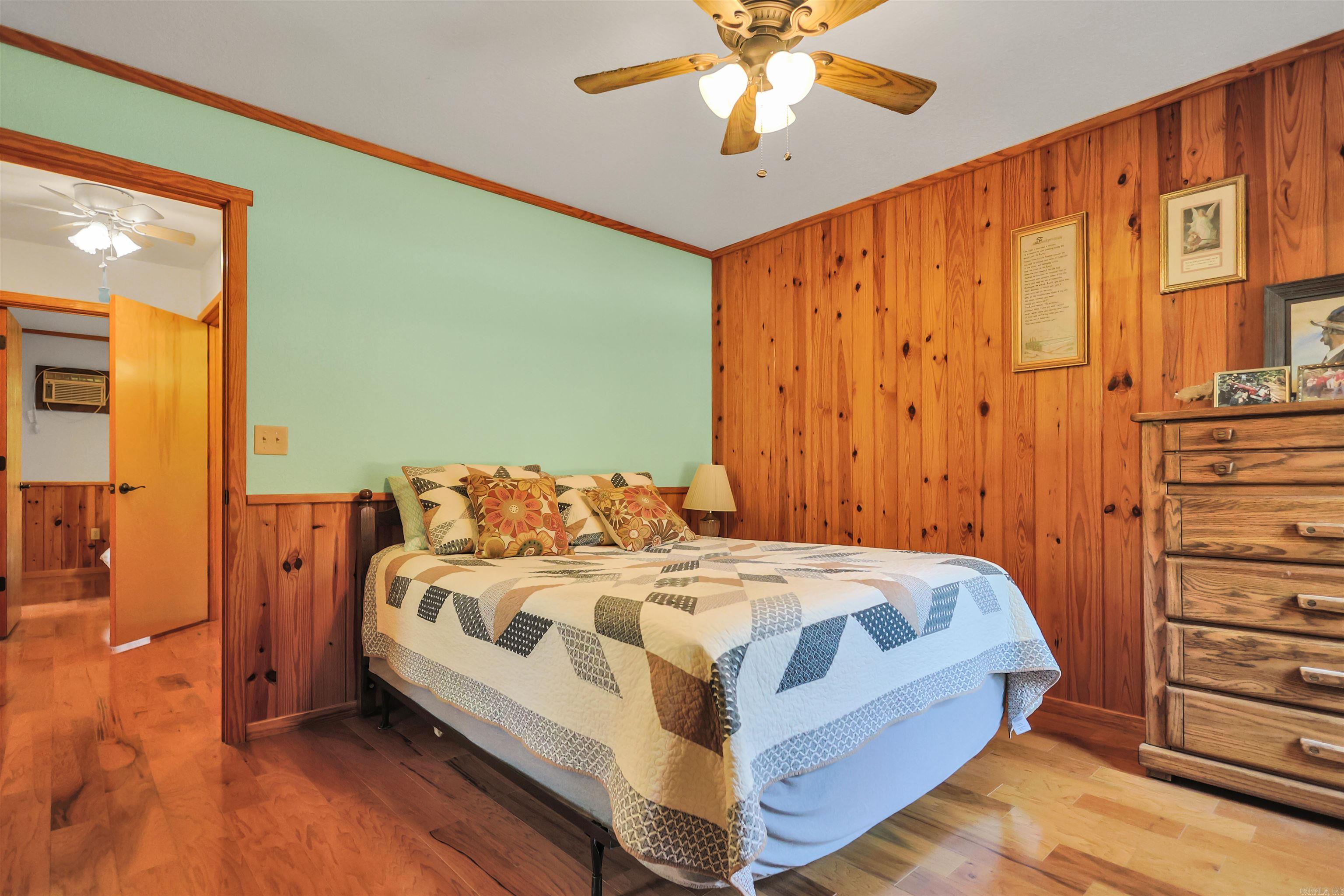 56 Oakwood Road Mount Ida, AR 71957