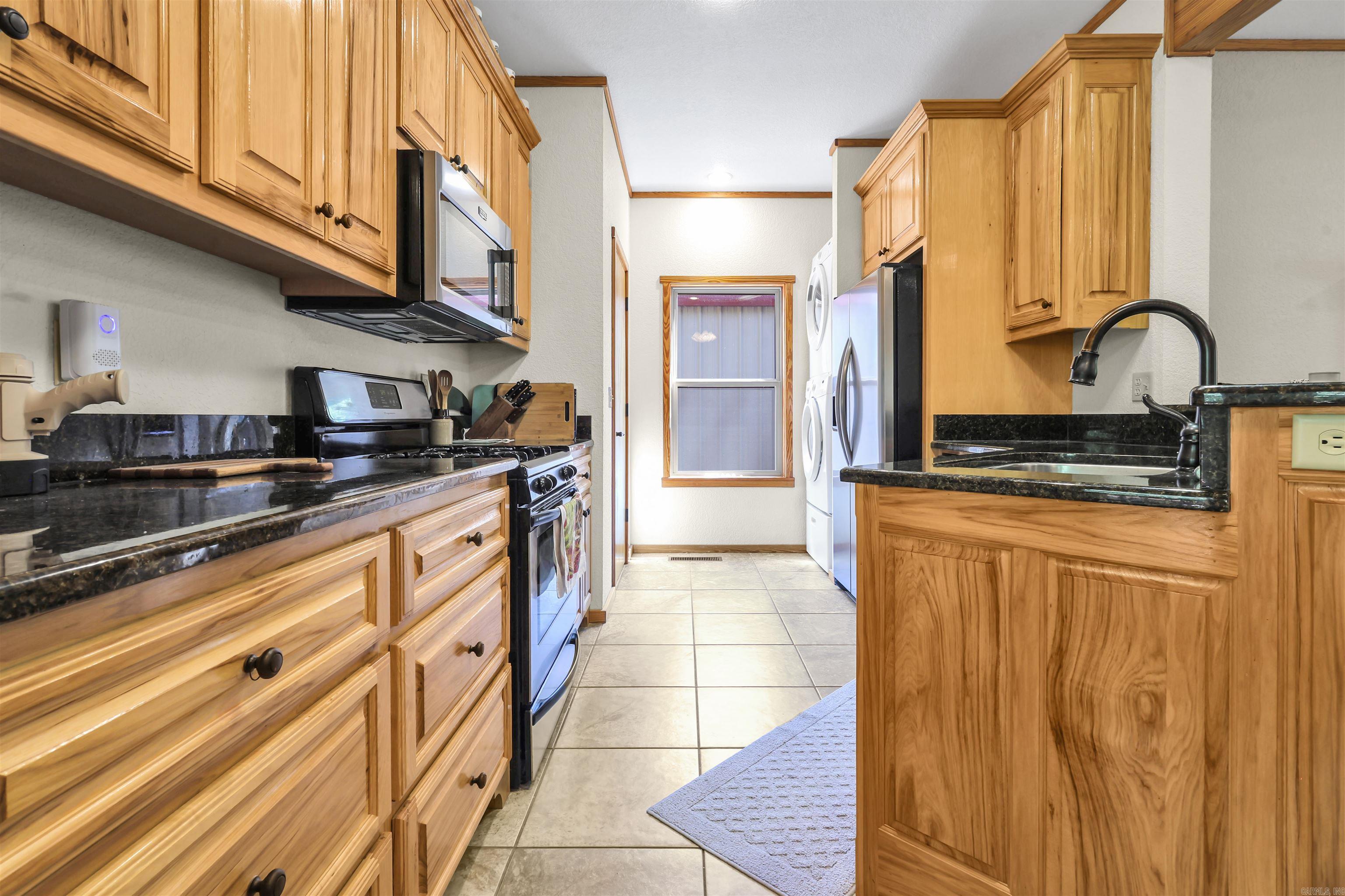 56 Oakwood Road Mount Ida, AR 71957