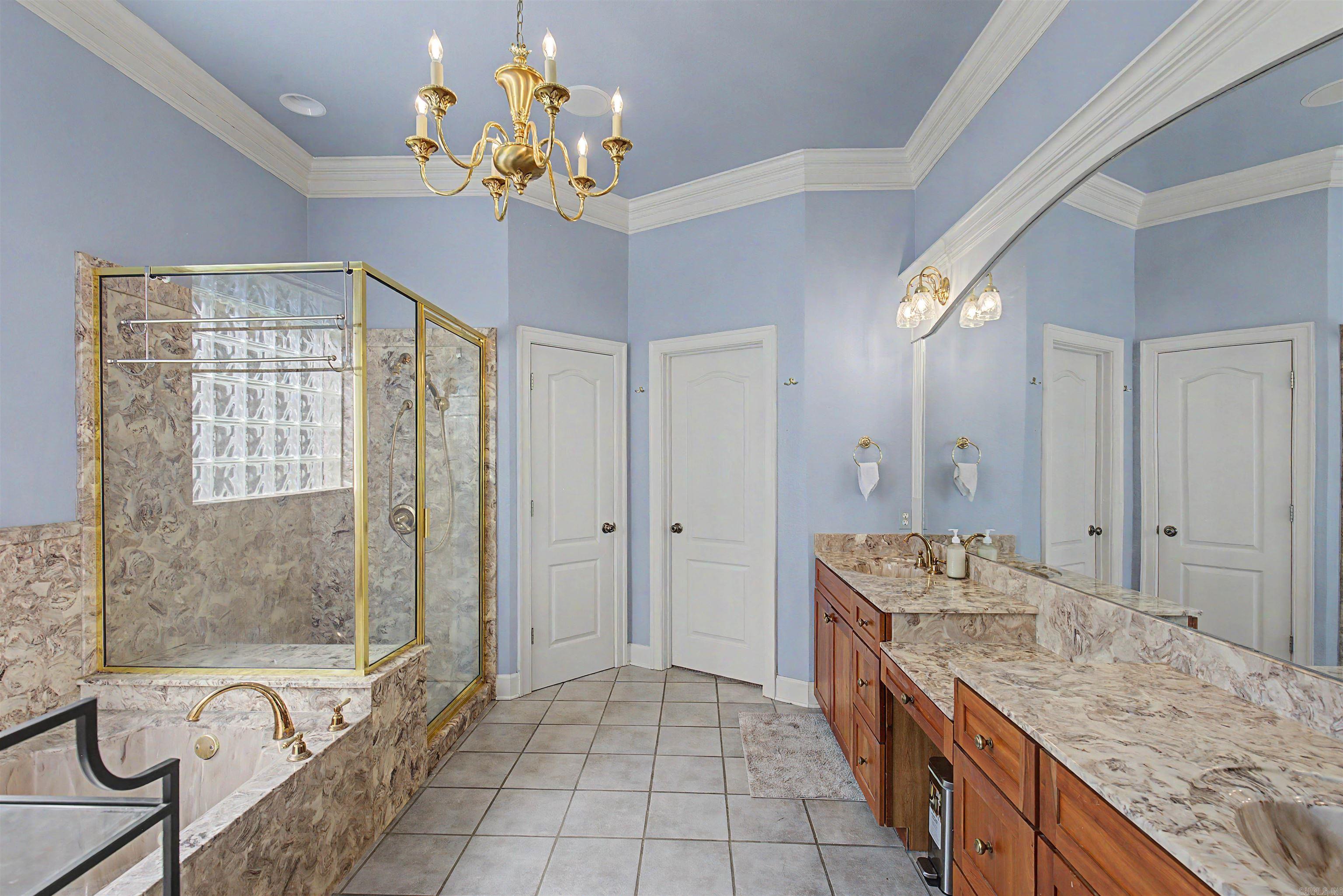 13 Somersett Dr Roland, AR 72135