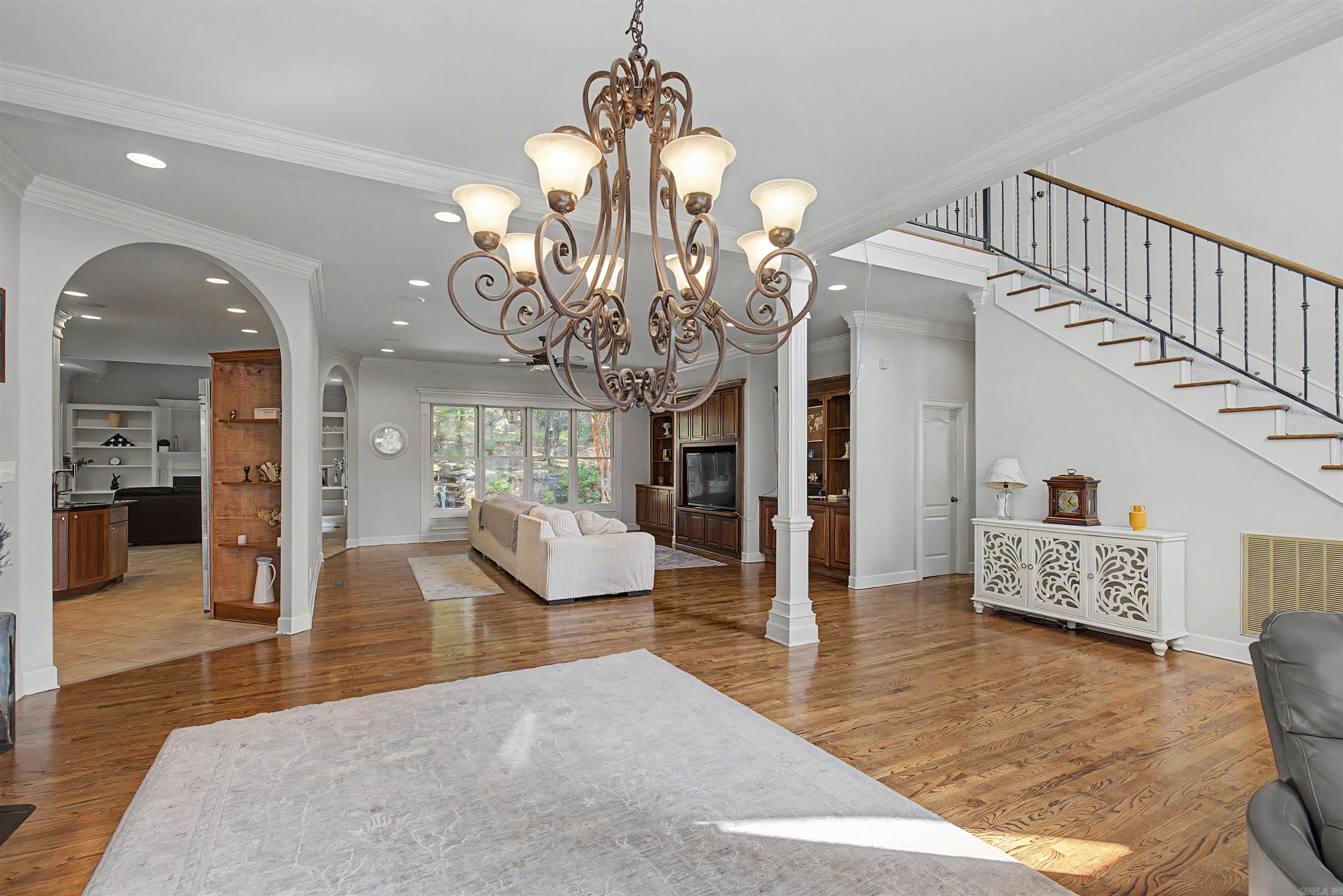 13 Somersett Dr Roland, AR 72135