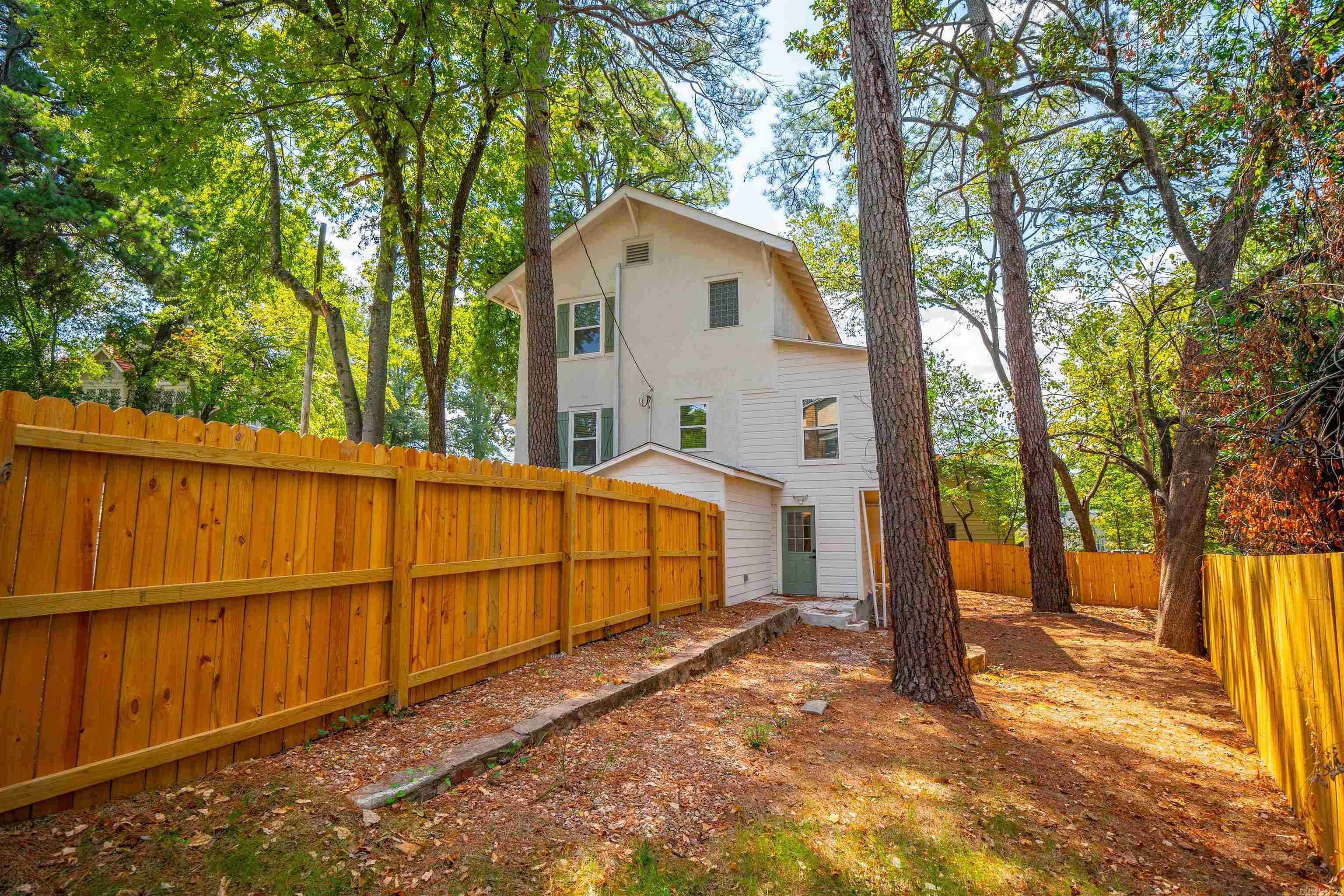 1109 Kavanaugh Boulevard Little Rock, AR 72205