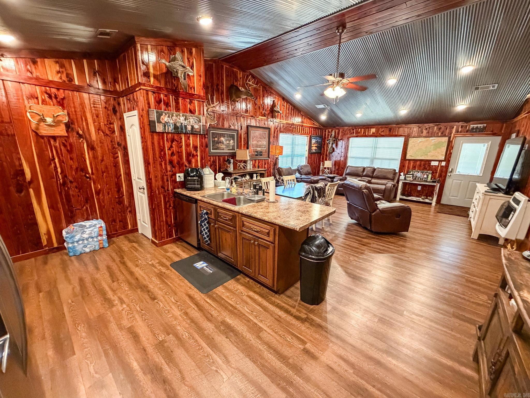 441 Clay 202 Road Peach Orchard, AR 72453