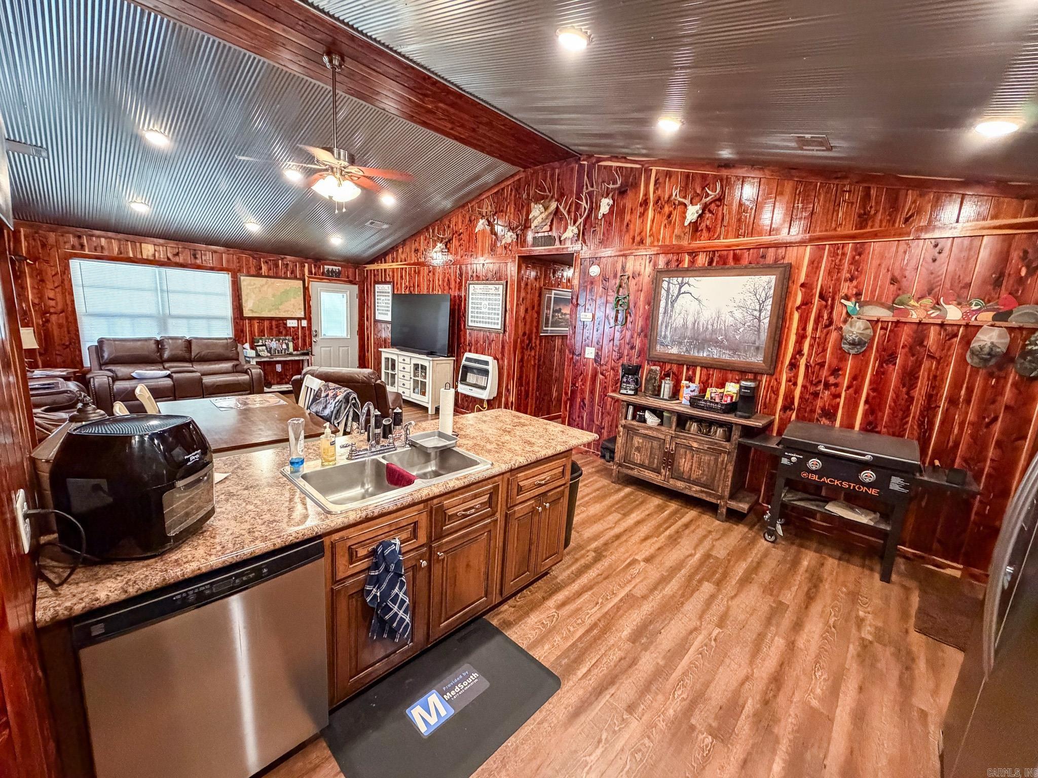 441 Clay 202 Road Peach Orchard, AR 72453