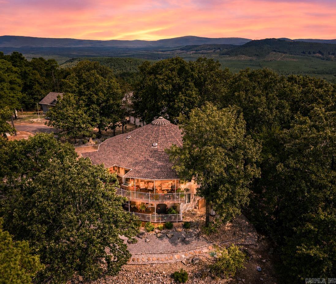 1 Mesero  Hot Springs Village, AR