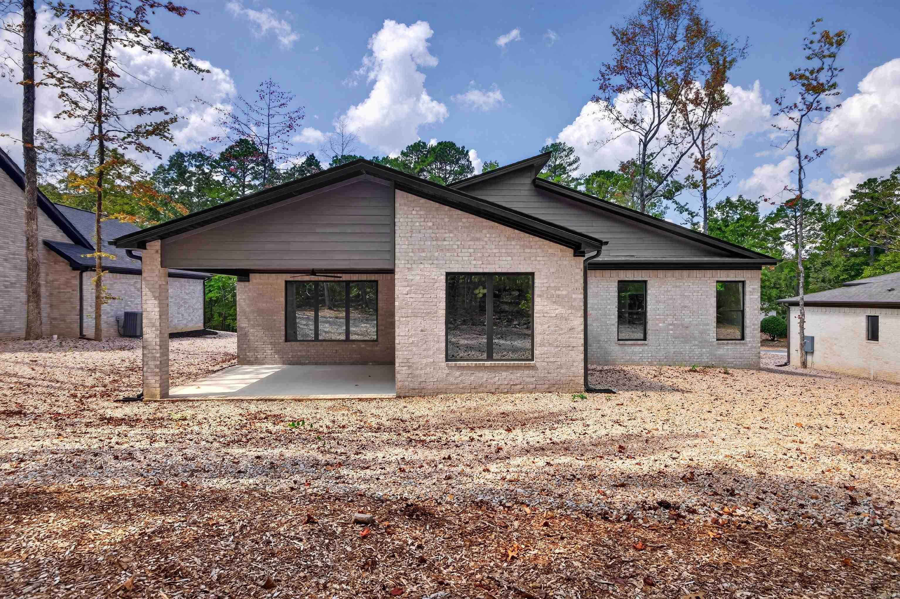 38 Estrella Way Hot Springs Village, AR 71909