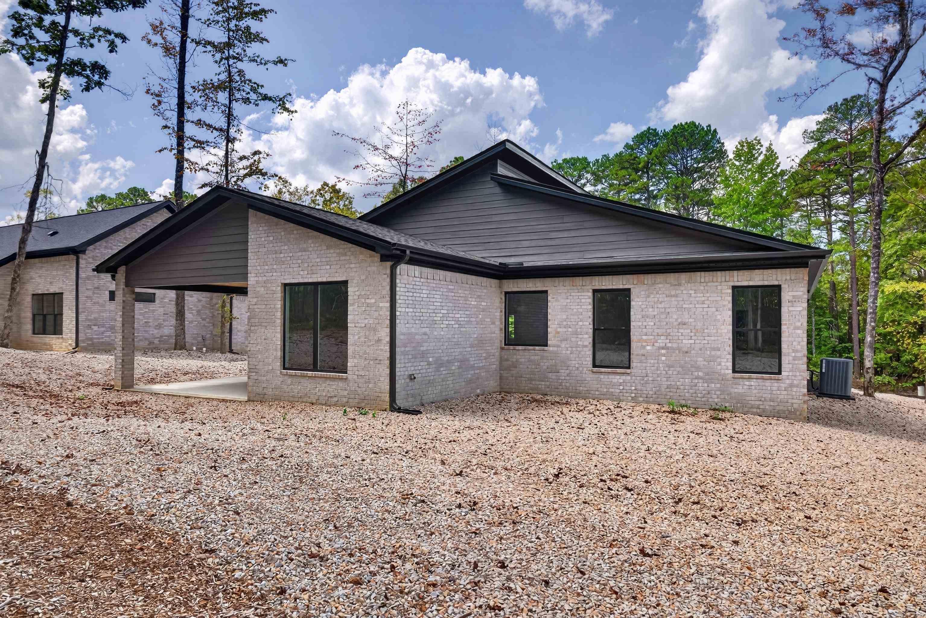 38 Estrella Way Hot Springs Village, AR 71909