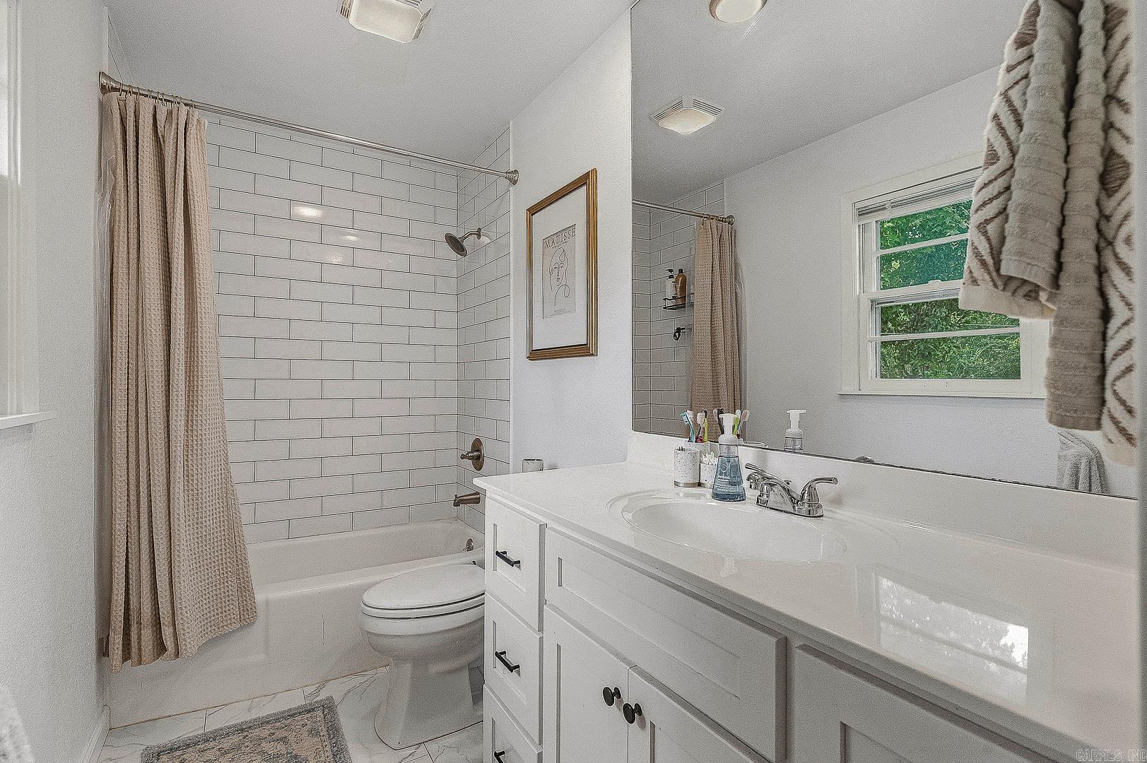1509 Crestview  Paragould, AR