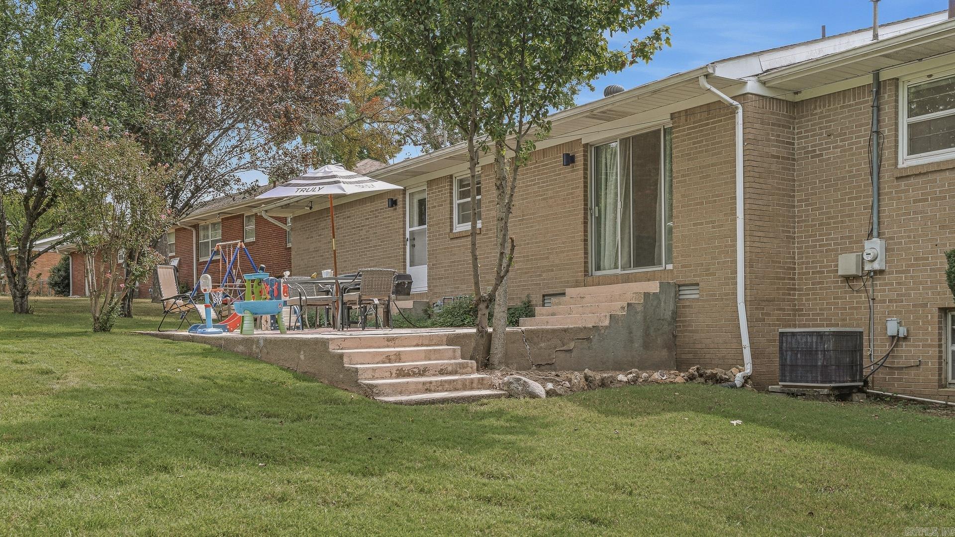 1509 Crestview  Paragould, AR