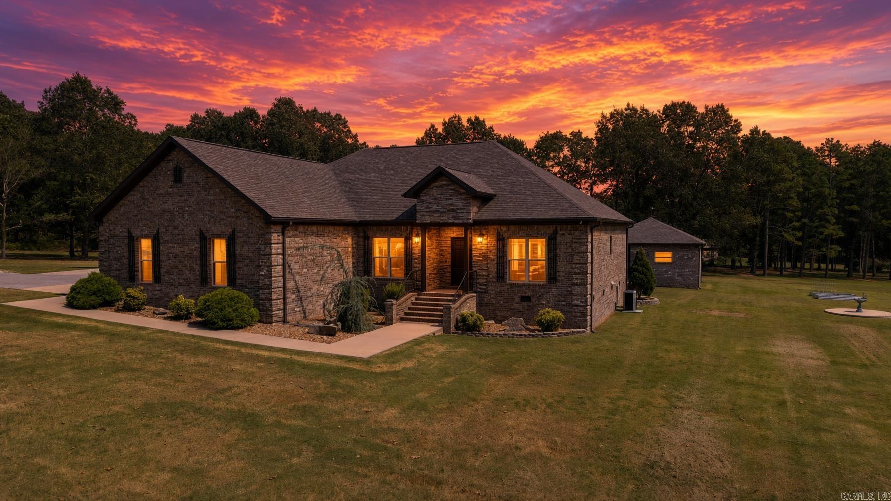 735 Possom Trot Road Melbourne, AR 72556