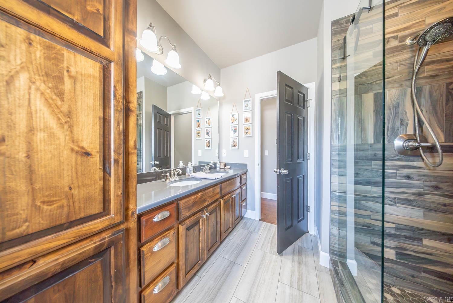 735 Possom Trot Road Melbourne, AR 72556